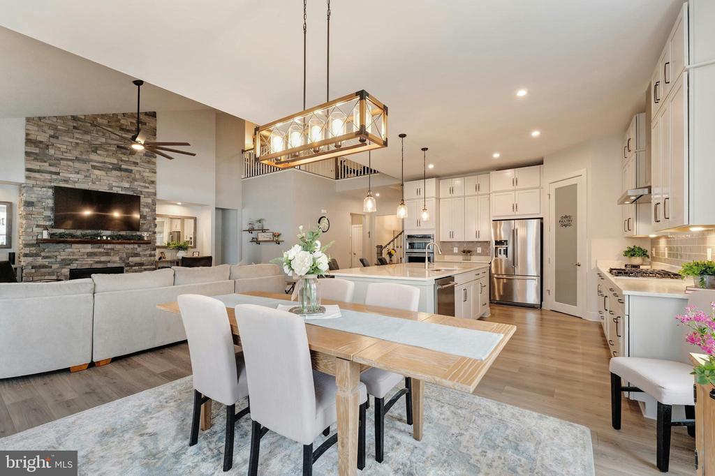 24277 GRAYLEAF WILLOW PLACE