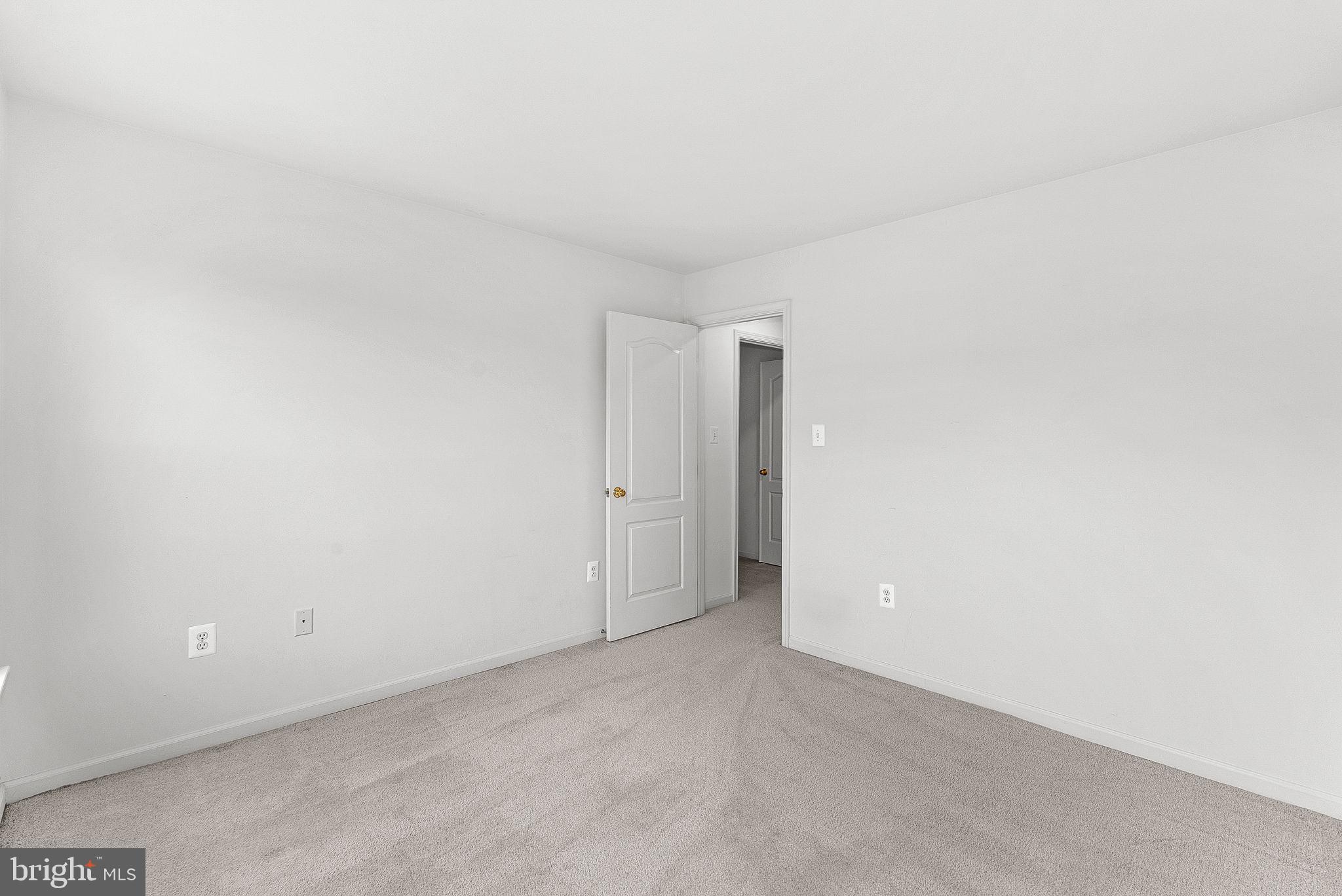 20525 LANSING TERRACE