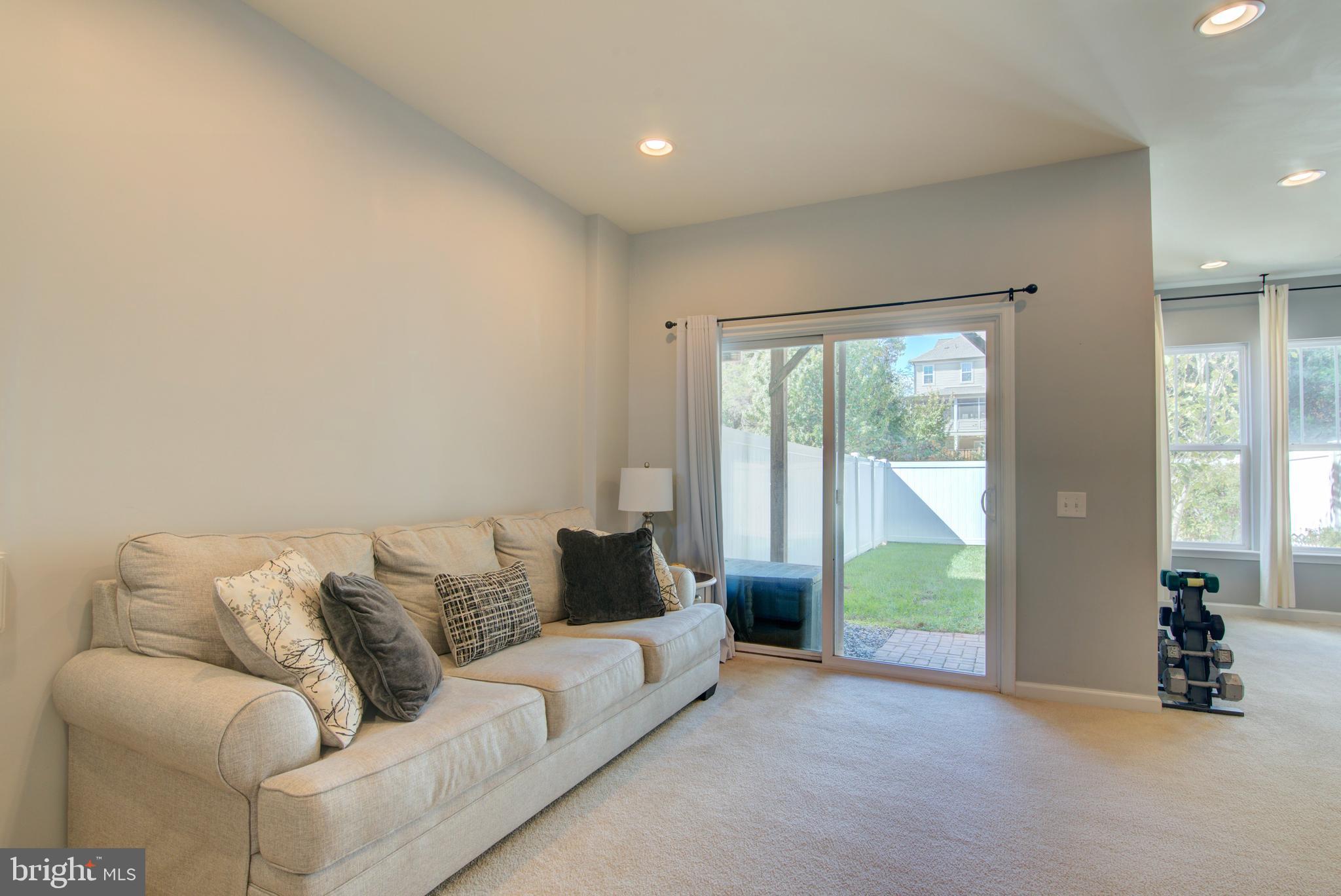 42287 JESSICA FARM TERRACE