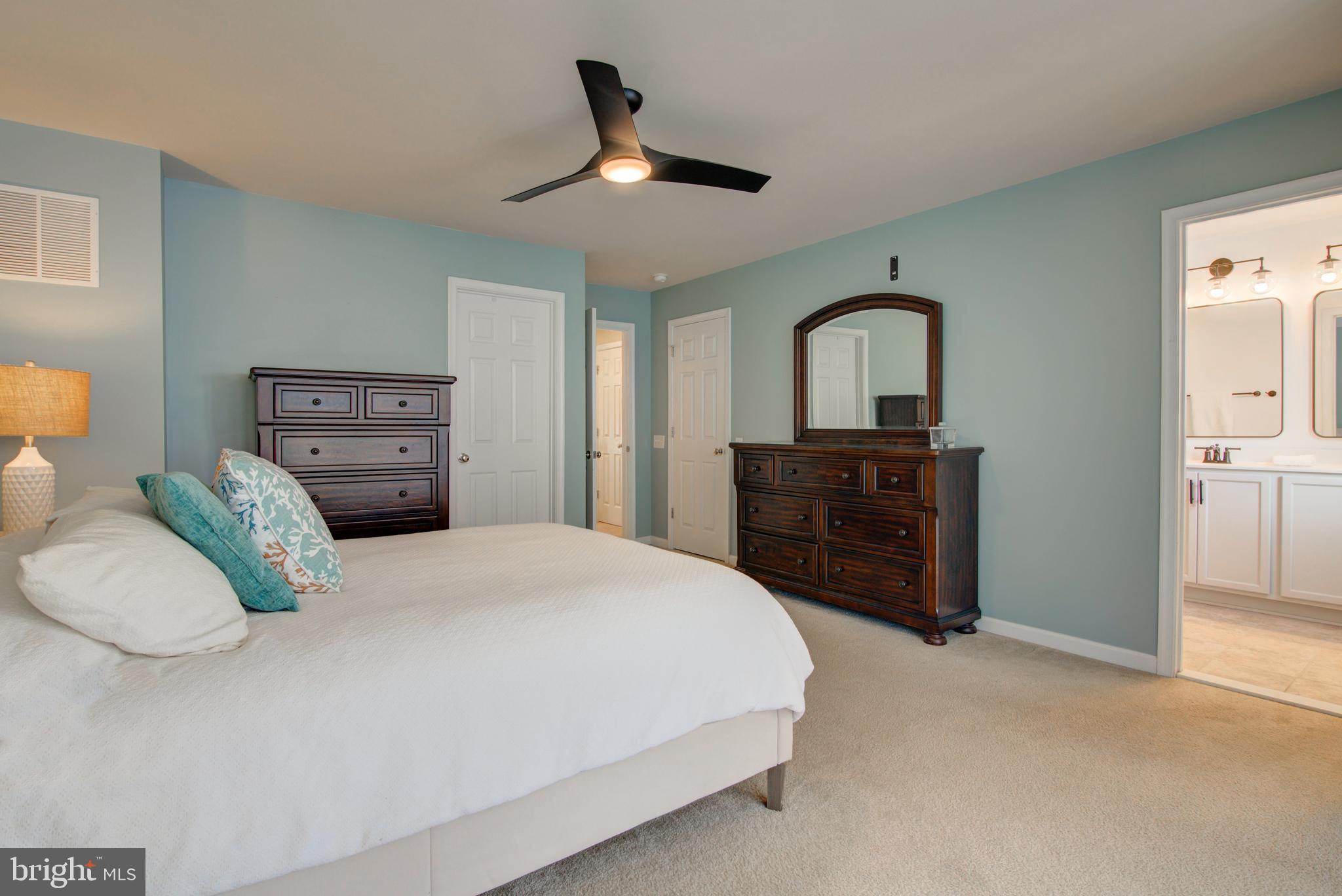 42287 JESSICA FARM TERRACE