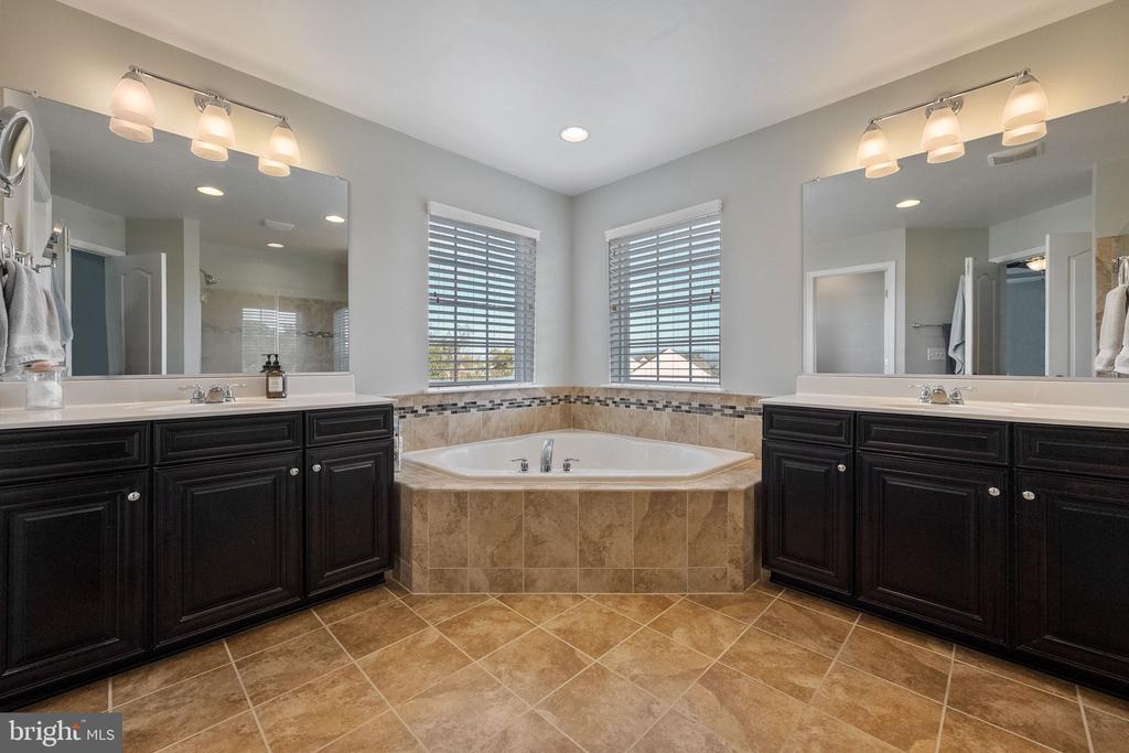 13538 EAGLES REST DRIVE