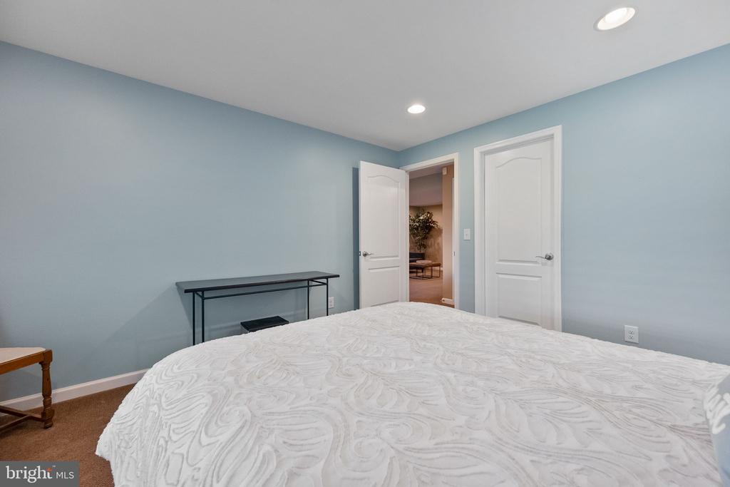13538 EAGLES REST DRIVE