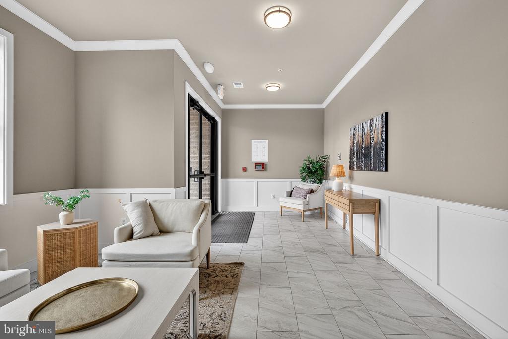 23639 GOLDEN EMBERS SQUARE 105