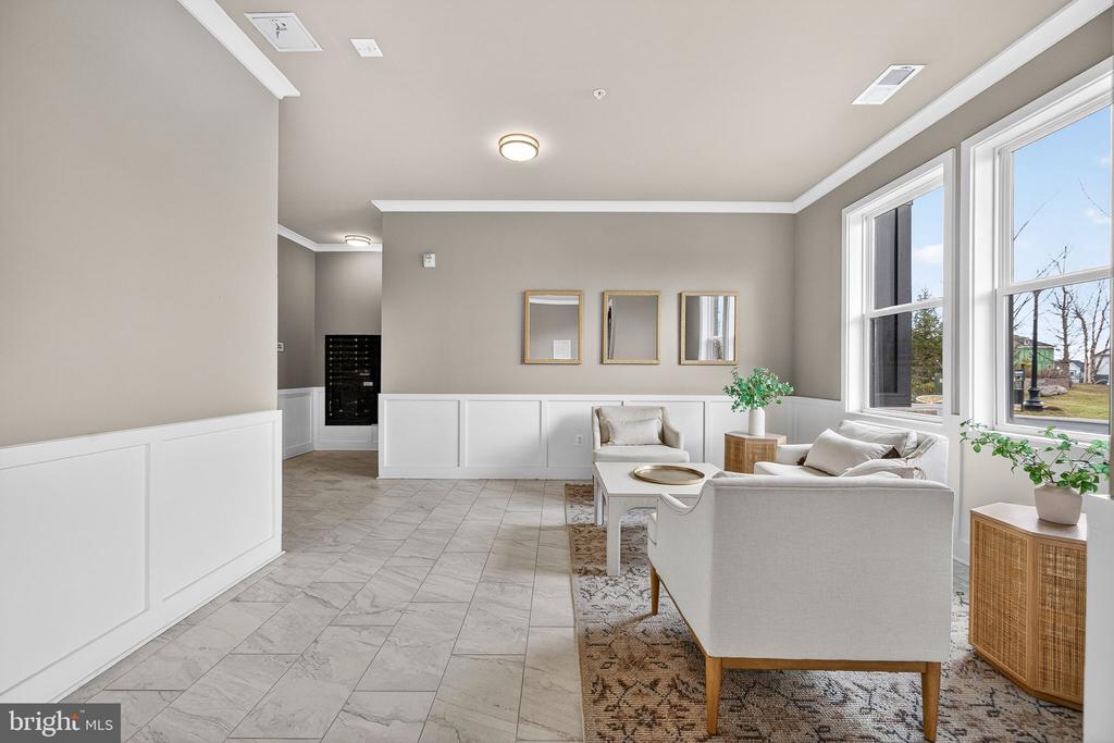 23639 GOLDEN EMBERS SQUARE 105