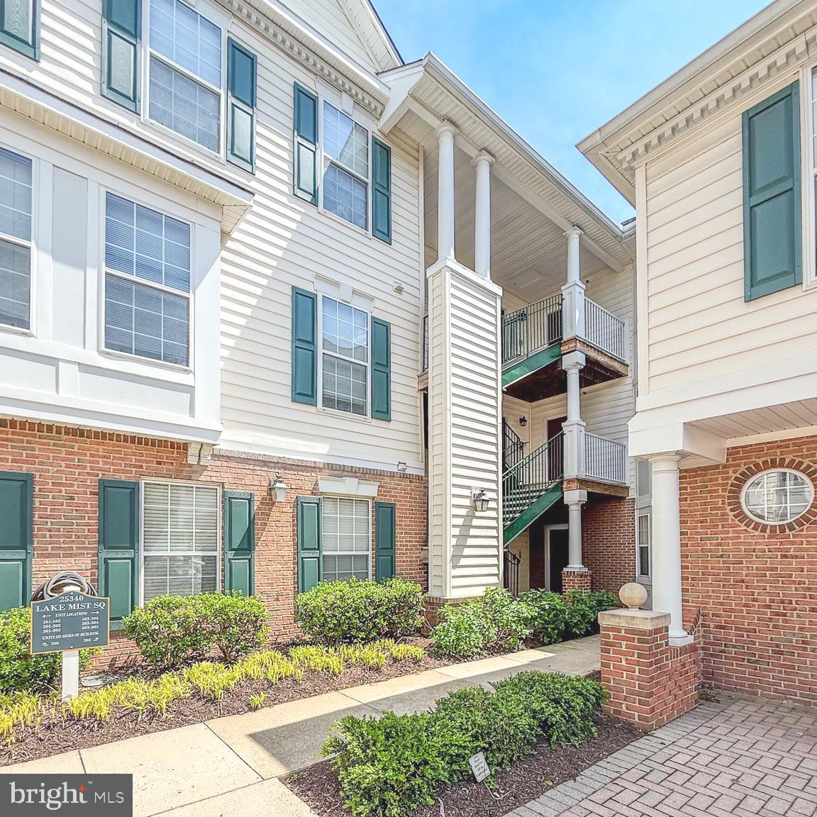 25340 LAKE MIST 304