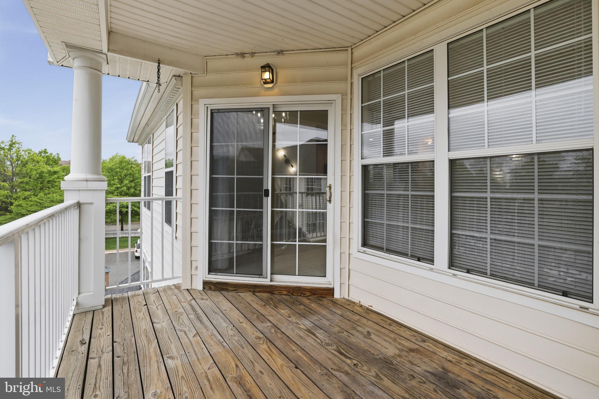 25340 LAKE MIST 304