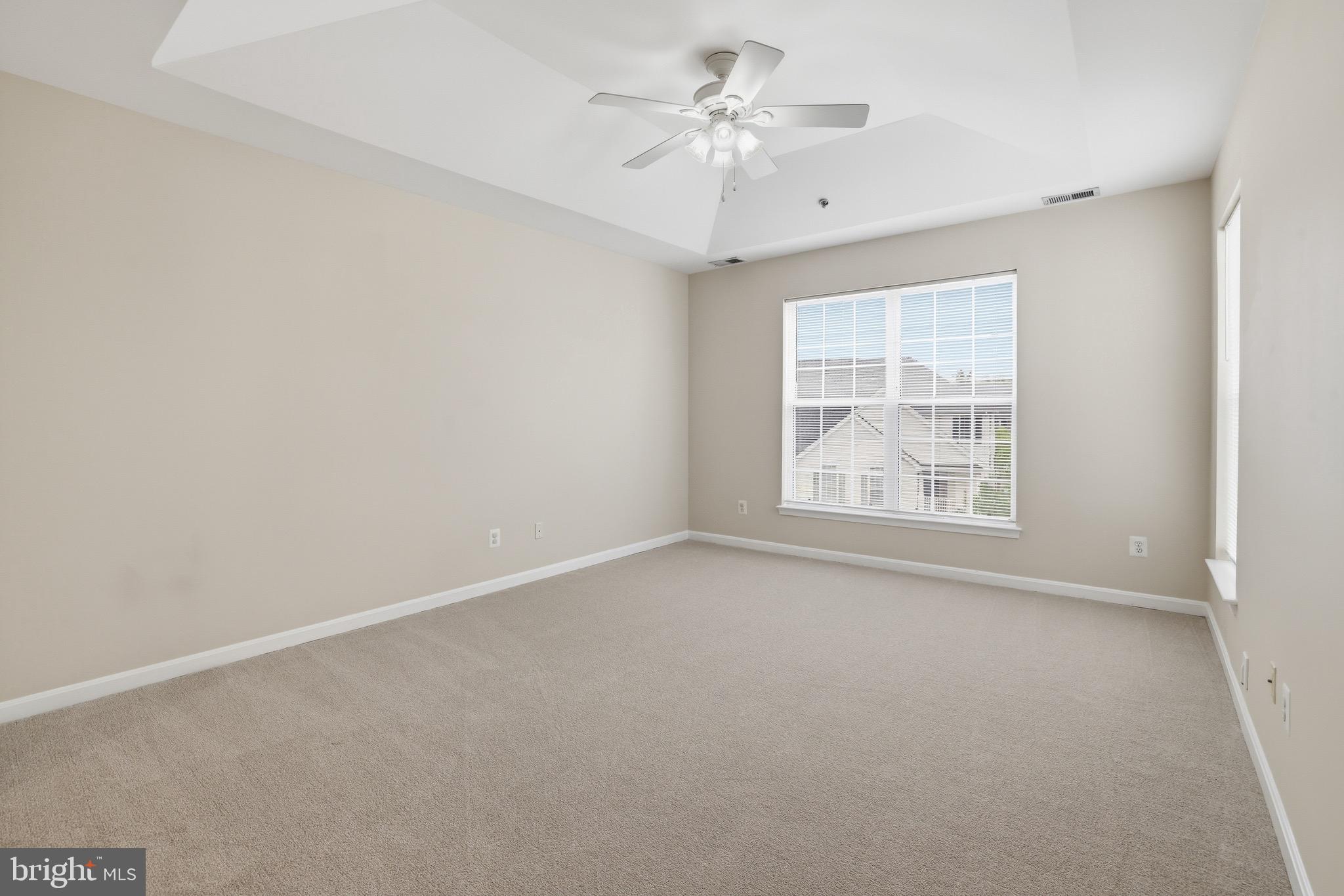 25340 LAKE MIST 304