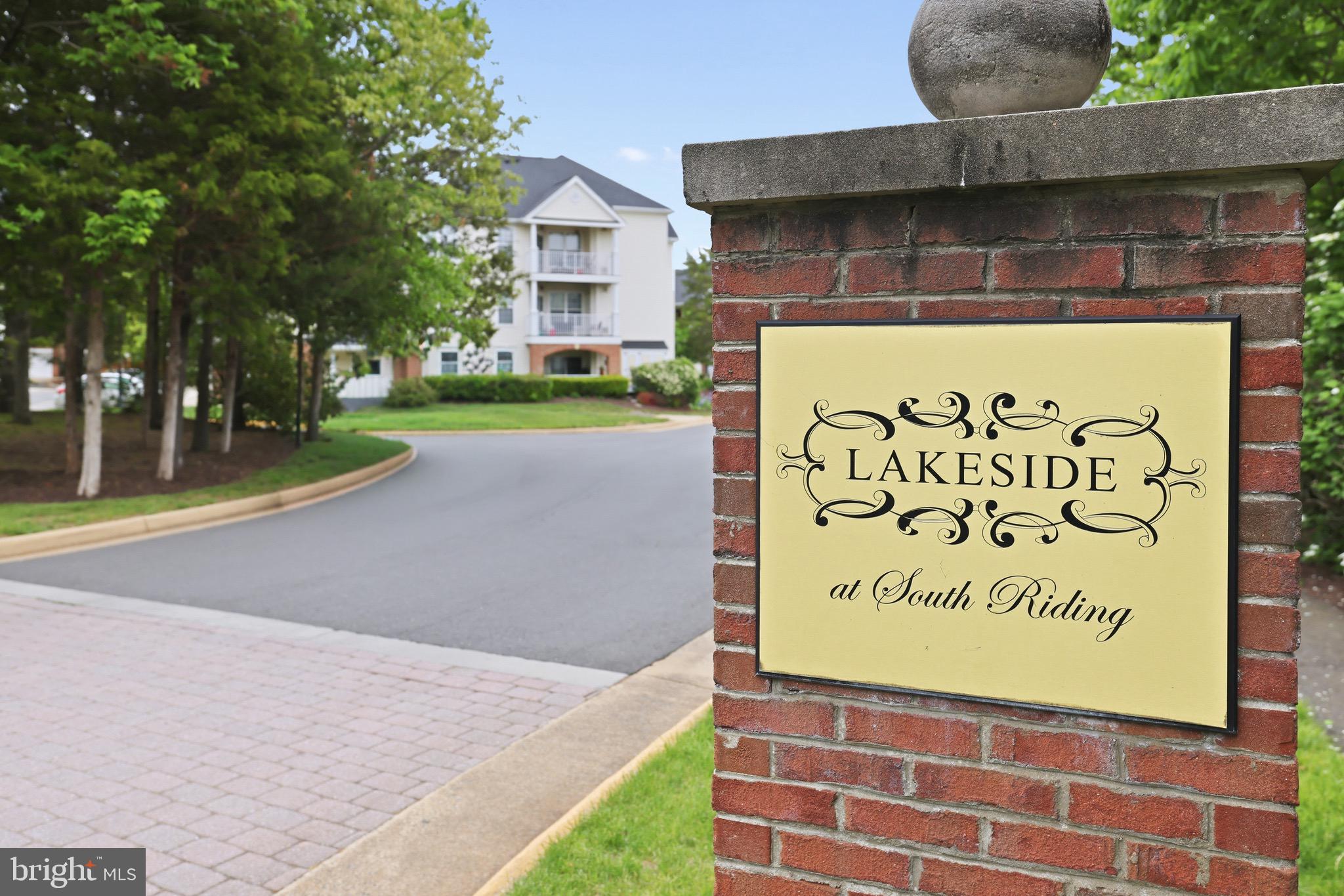 25340 LAKE MIST 304
