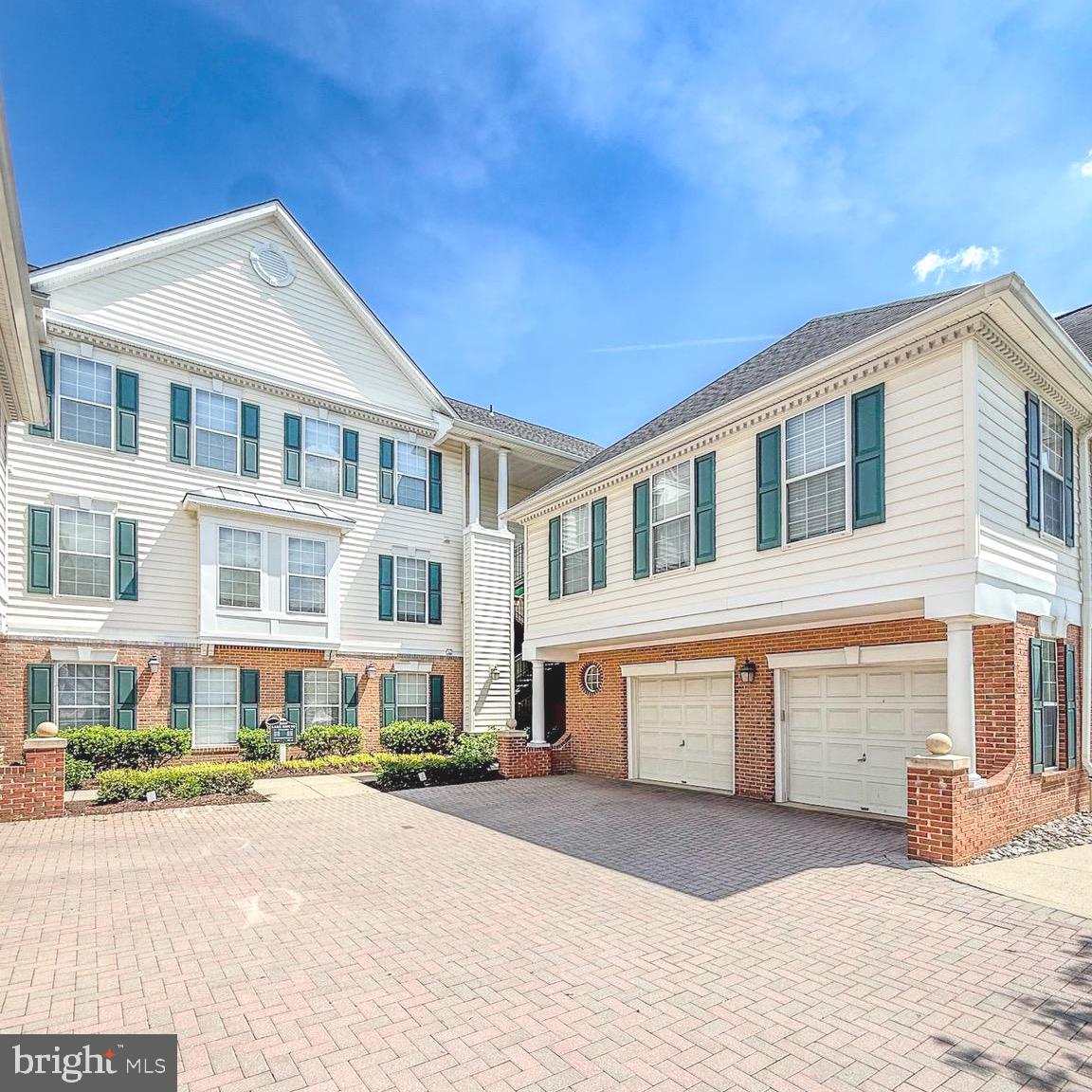 25340 LAKE MIST 304