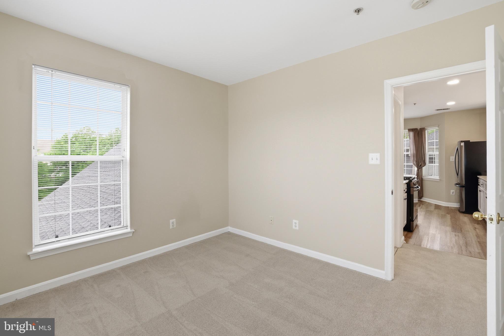 25340 LAKE MIST 304