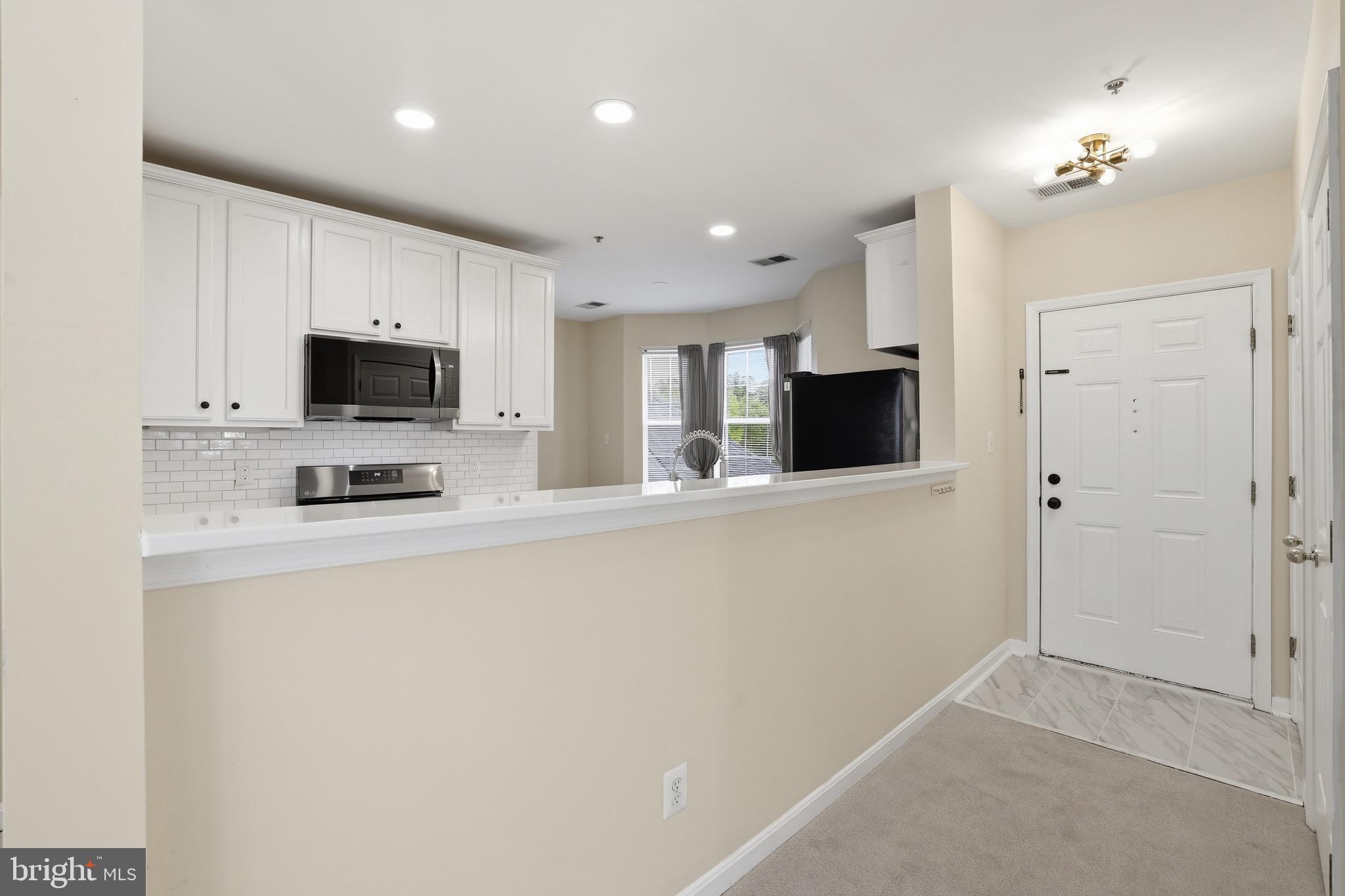 25340 LAKE MIST 304