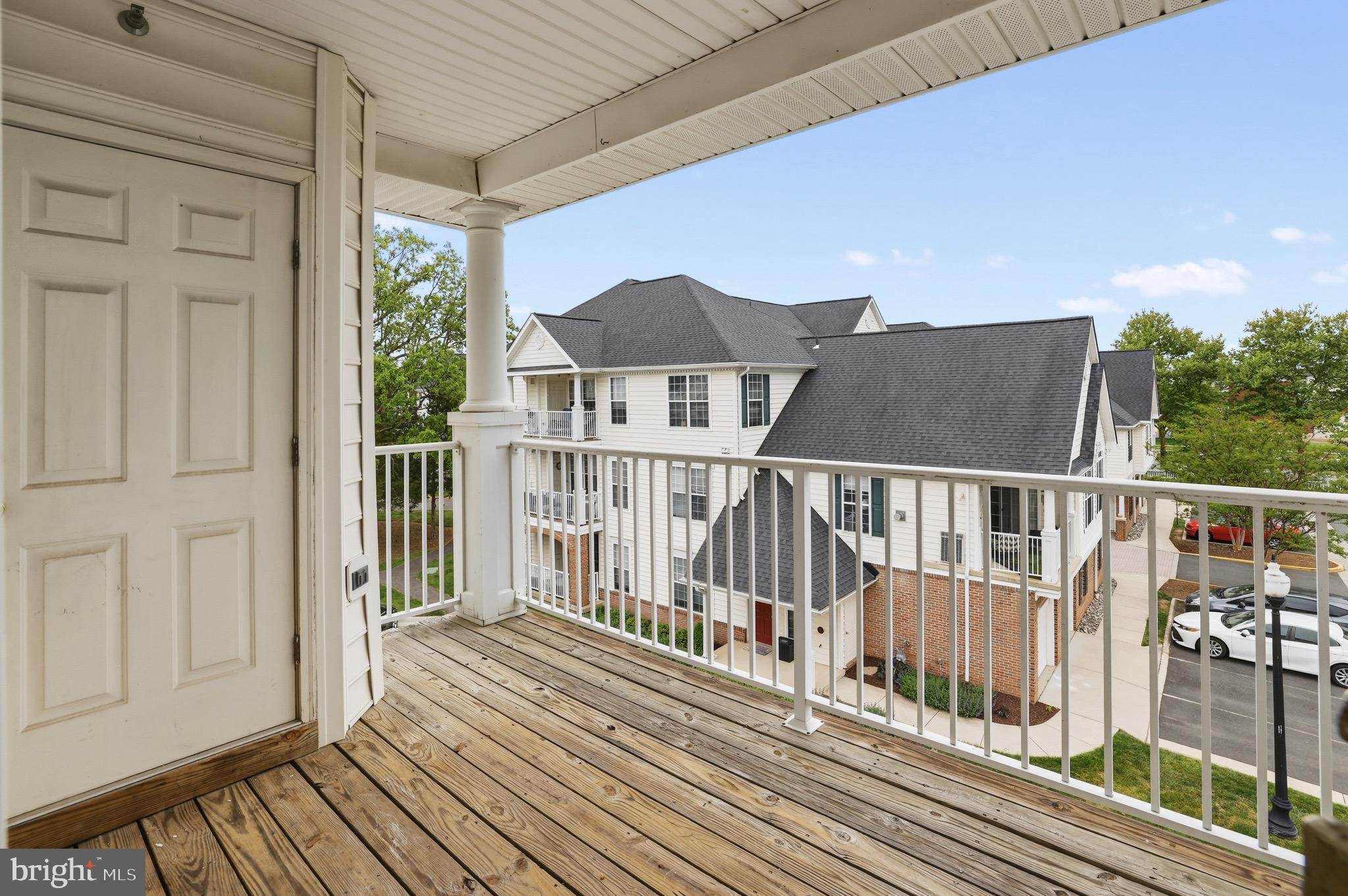 25340 LAKE MIST 304