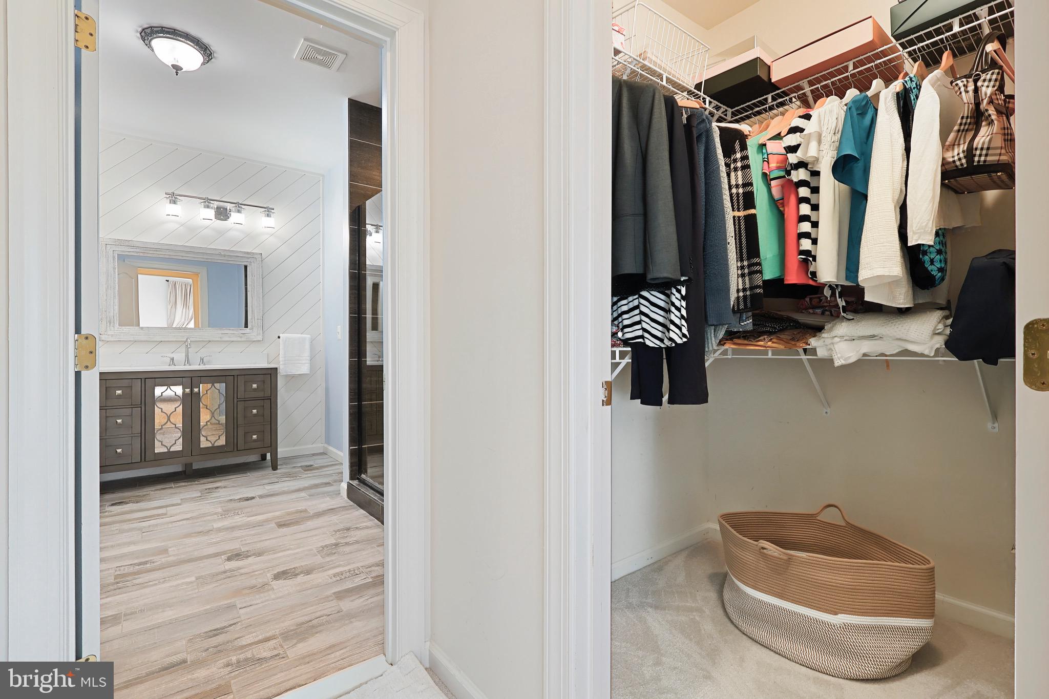 22476 DINAH PLACE