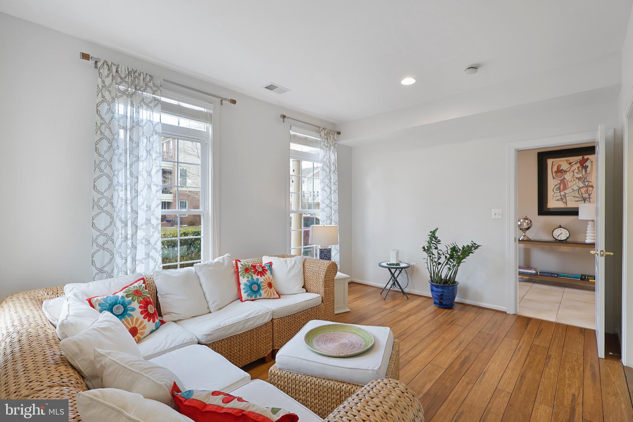 22476 DINAH PLACE