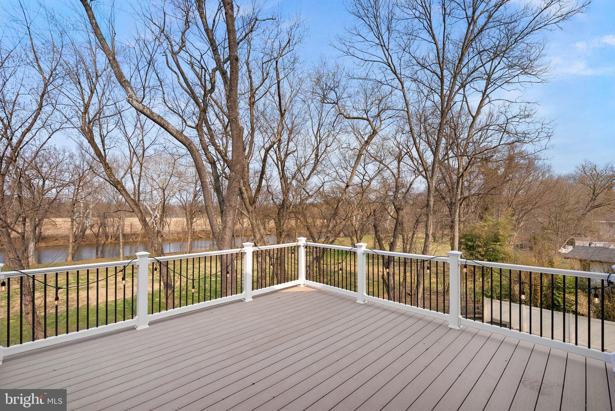 19451 YOUNGS CLIFF ROAD