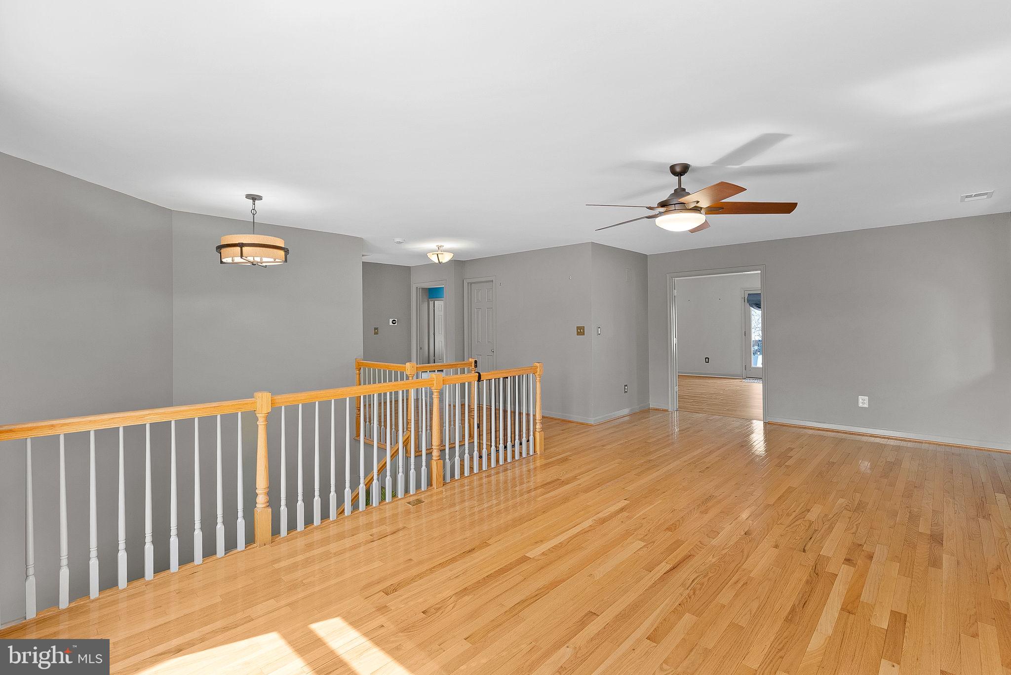 19451 YOUNGS CLIFF ROAD