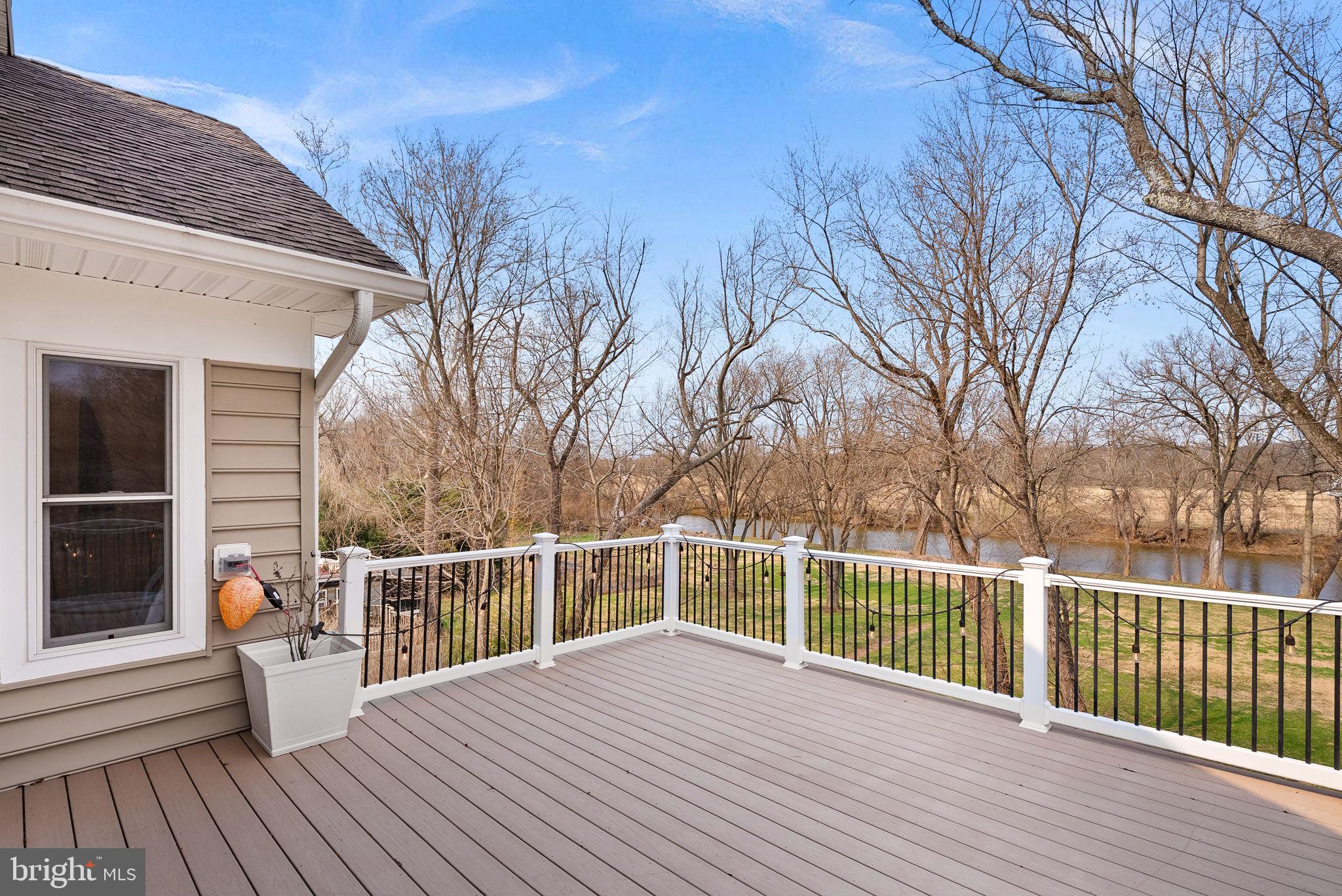 19451 YOUNGS CLIFF ROAD