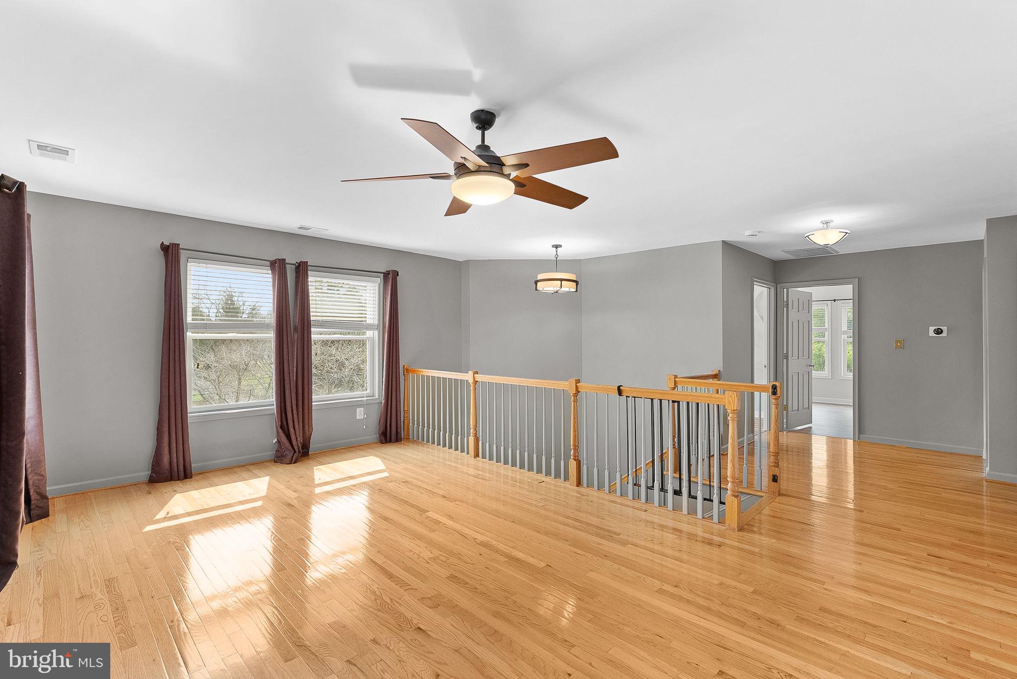 19451 YOUNGS CLIFF ROAD