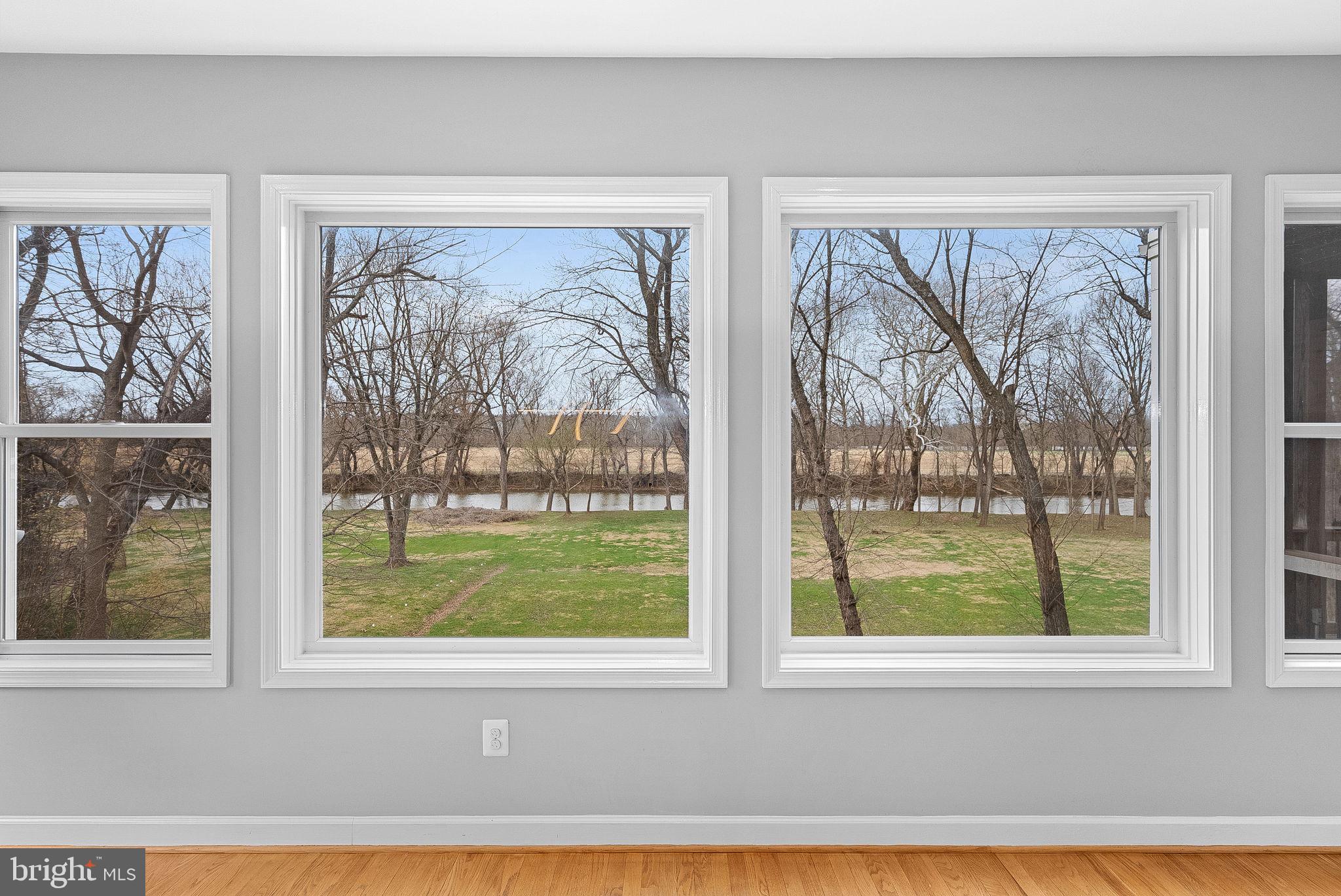 19451 YOUNGS CLIFF ROAD