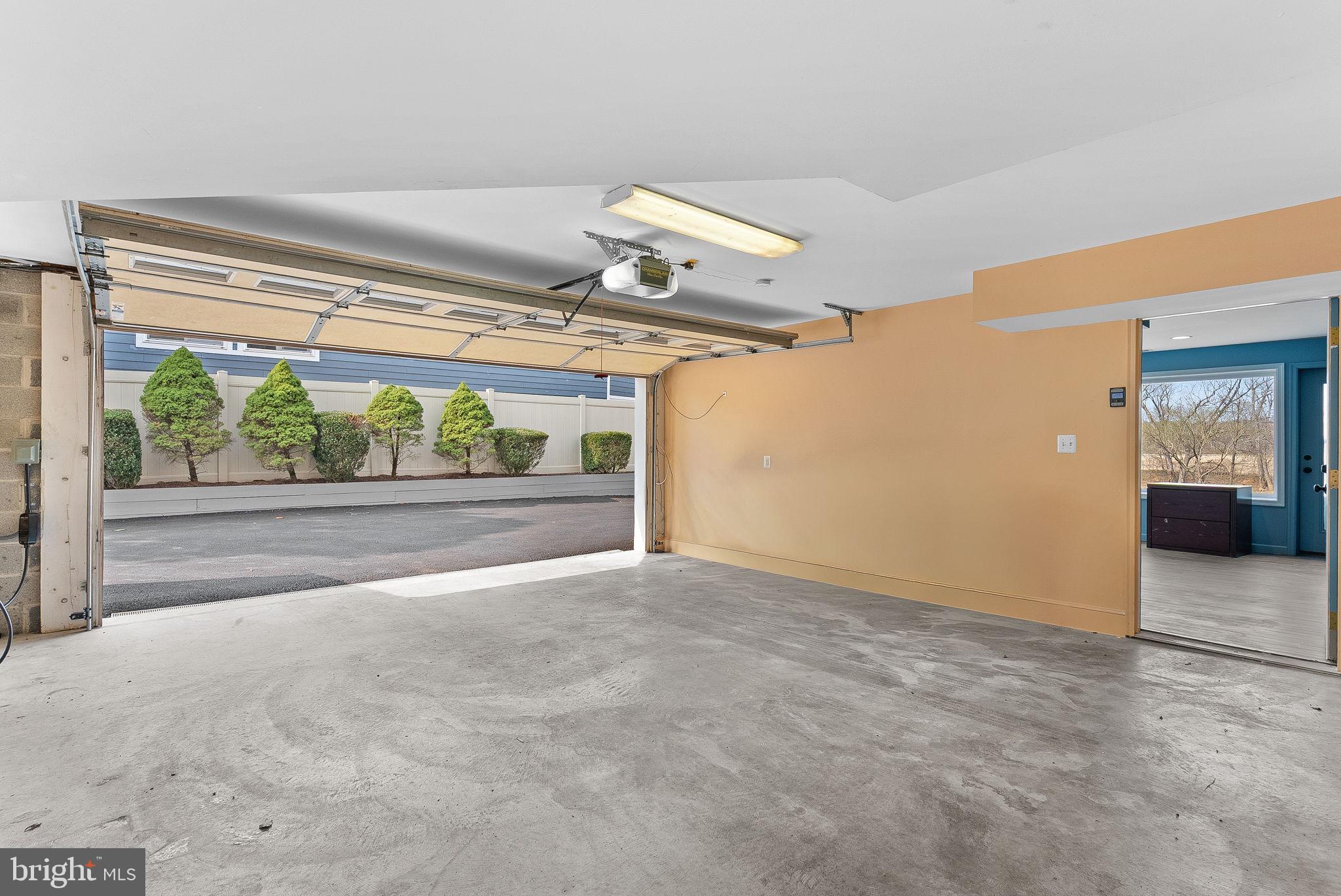 19451 YOUNGS CLIFF ROAD