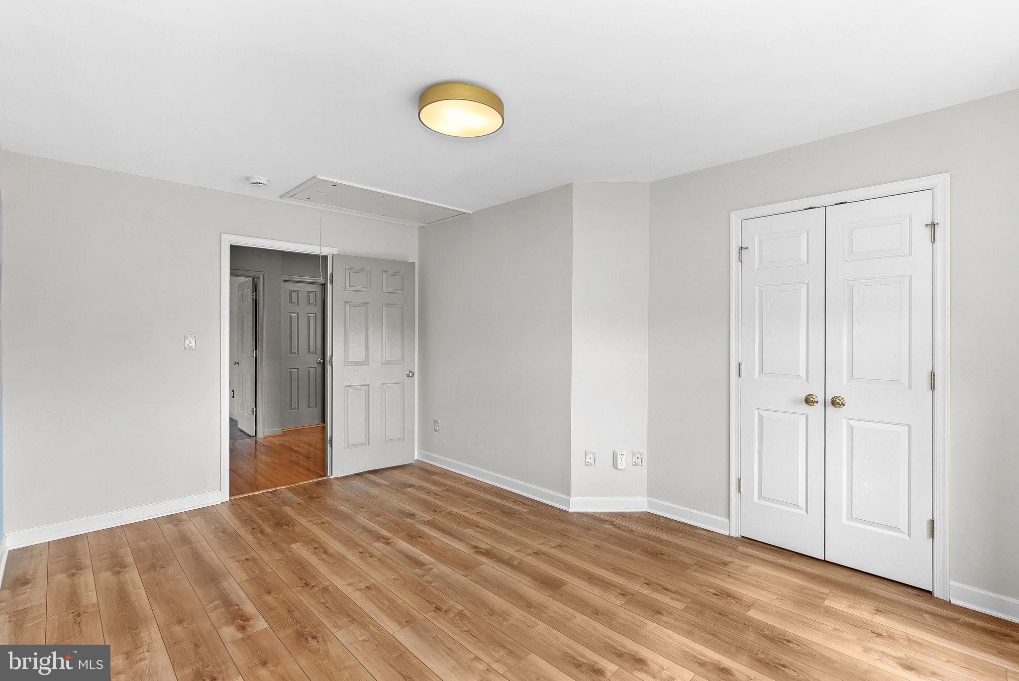 19451 YOUNGS CLIFF ROAD