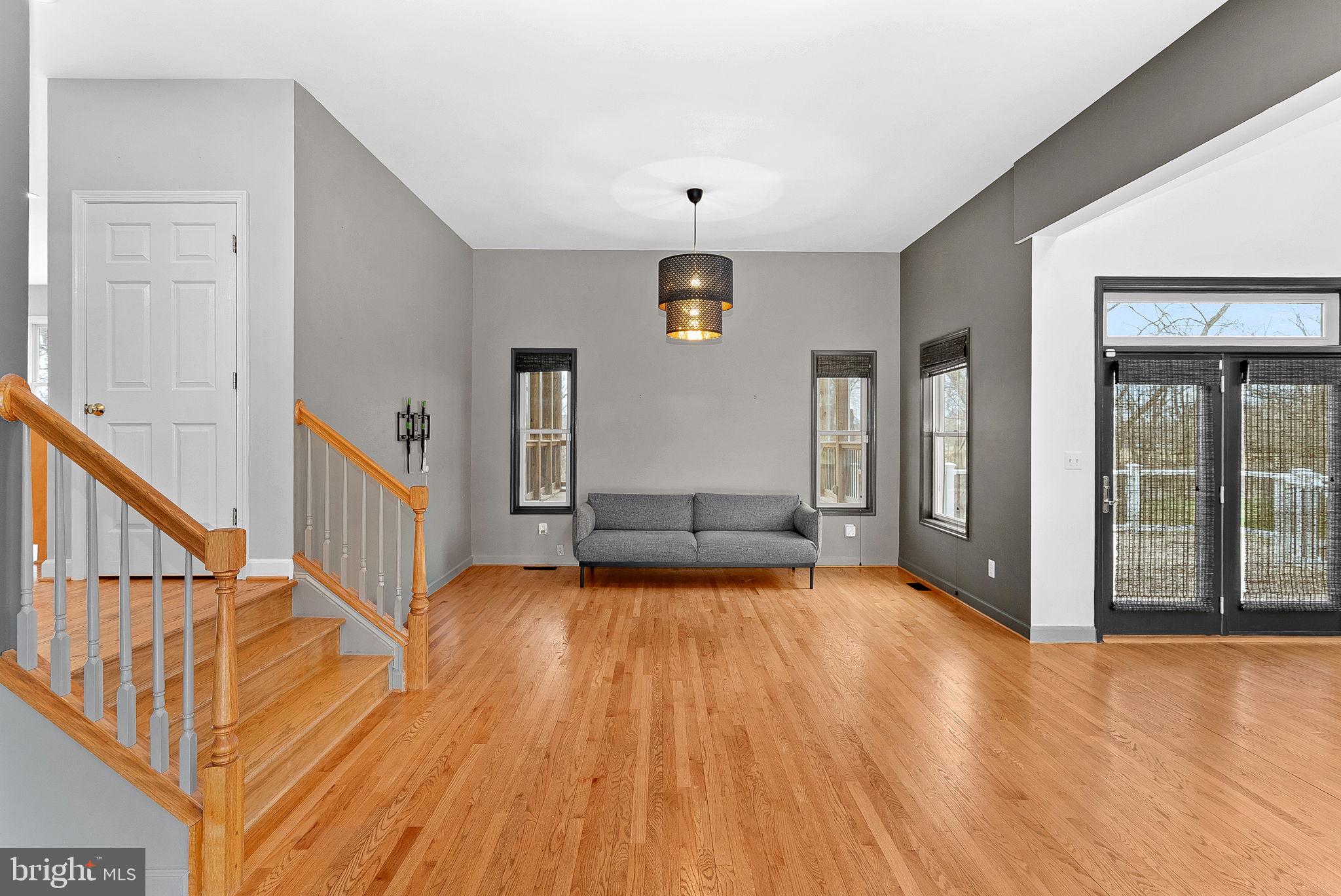 19451 YOUNGS CLIFF ROAD