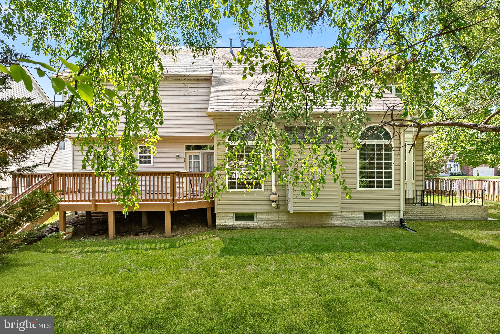 43294 RACHELLE ANN COURT