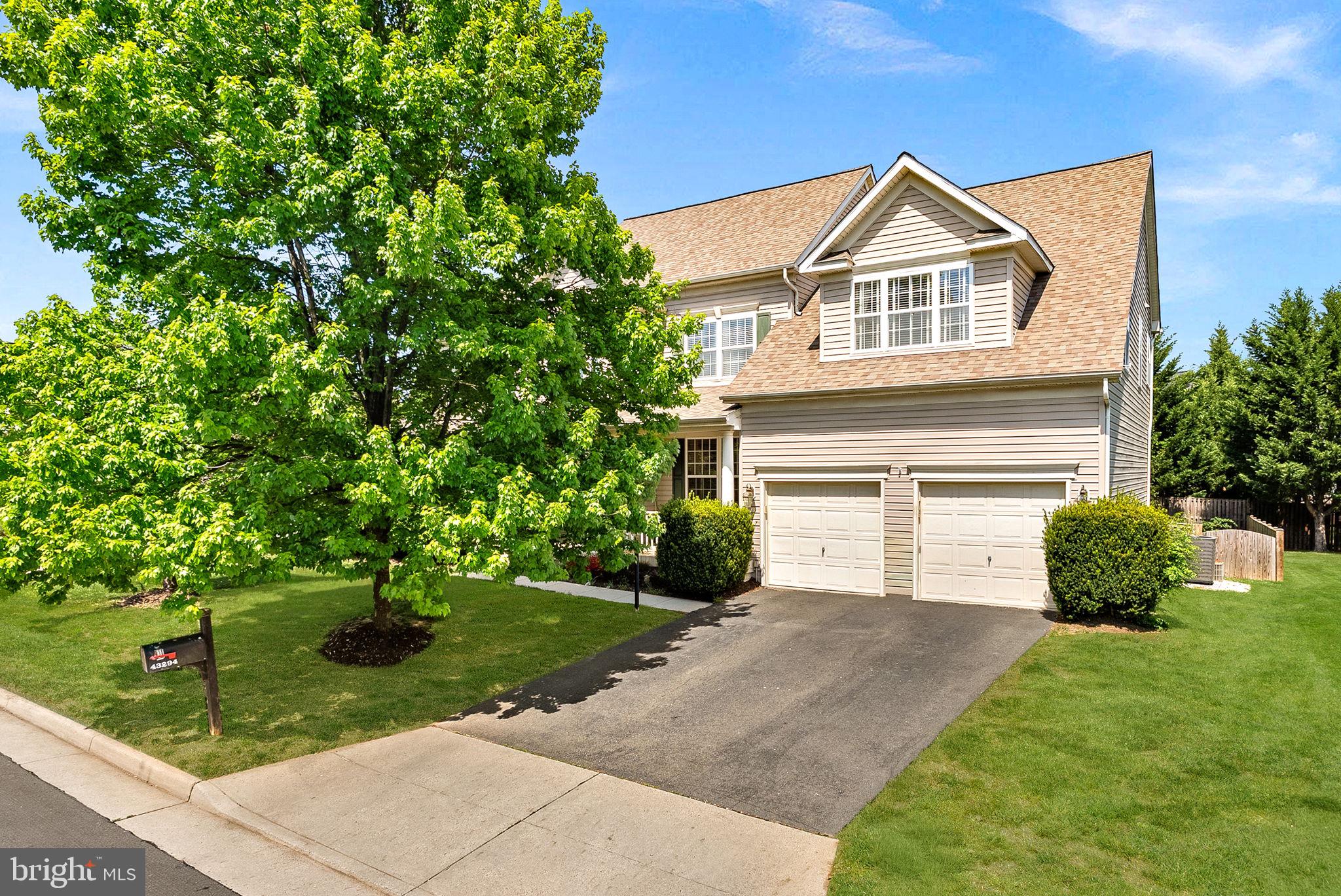 43294 RACHELLE ANN COURT
