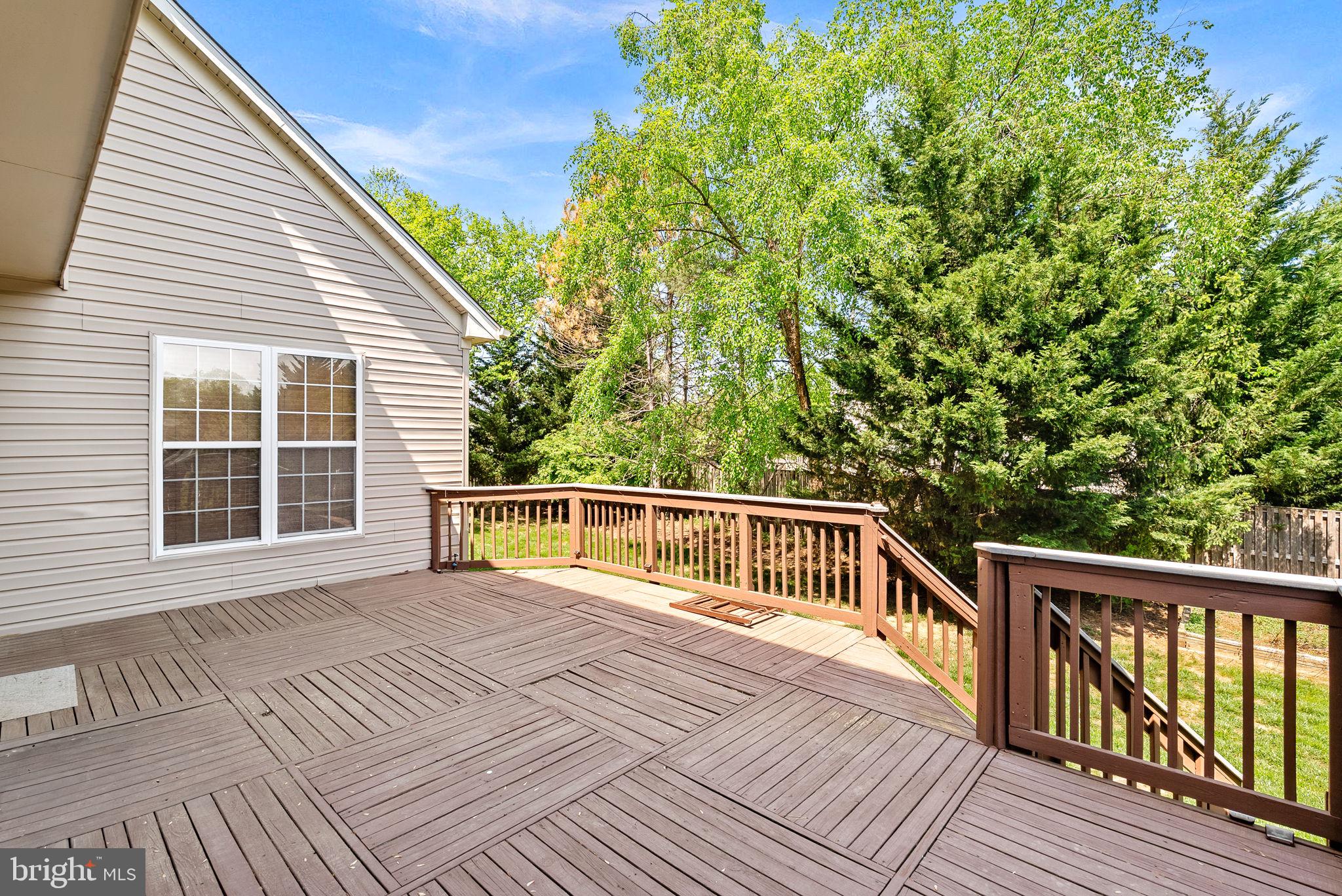 43294 RACHELLE ANN COURT