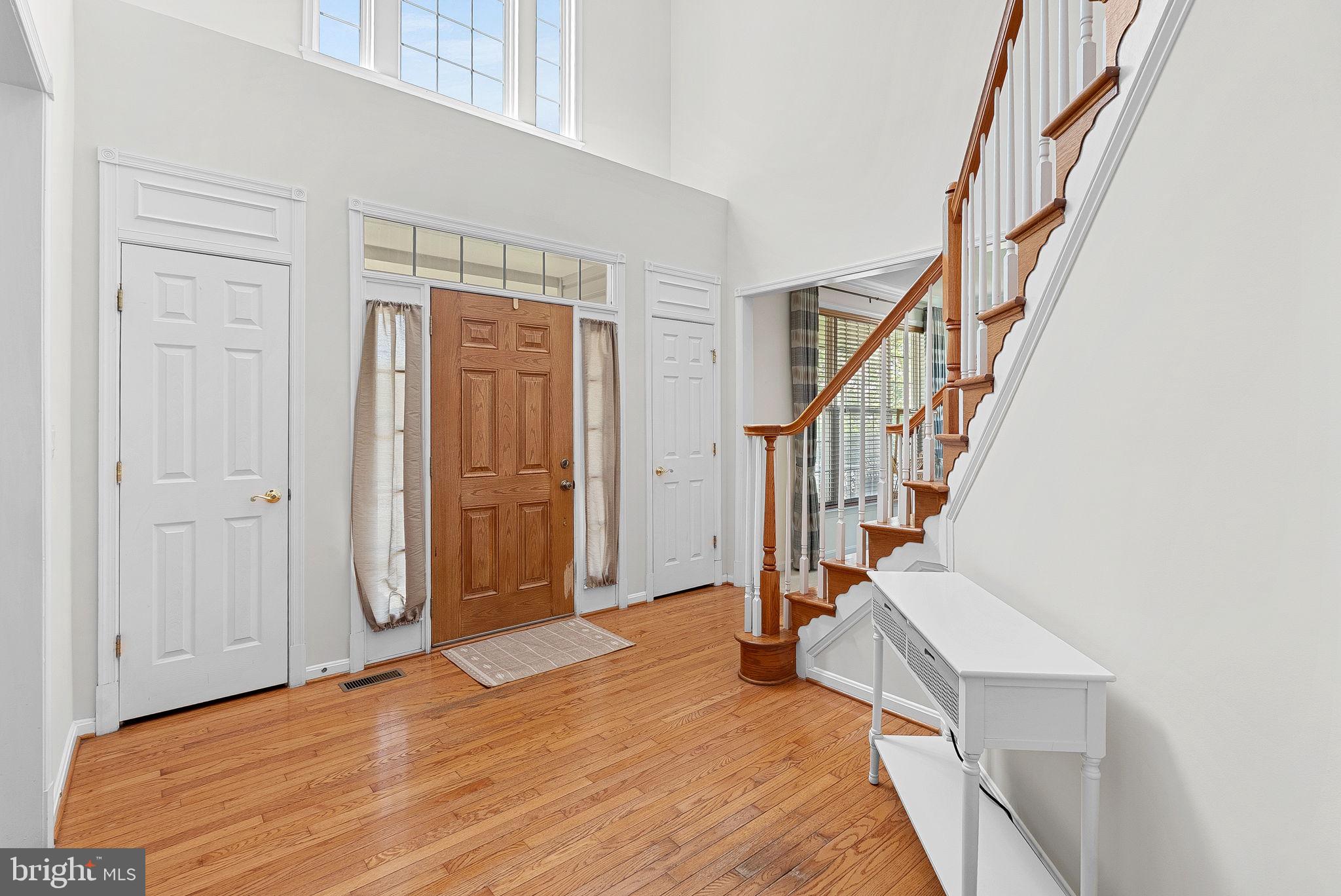 43294 RACHELLE ANN COURT
