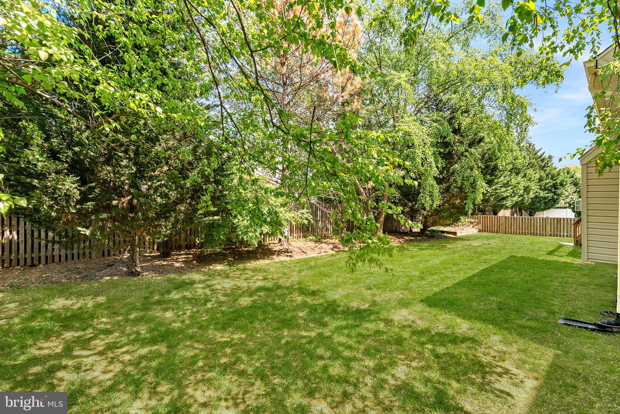 43294 RACHELLE ANN COURT