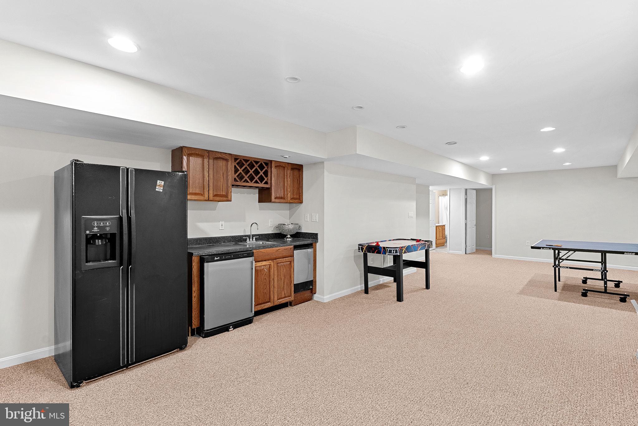 43294 RACHELLE ANN COURT