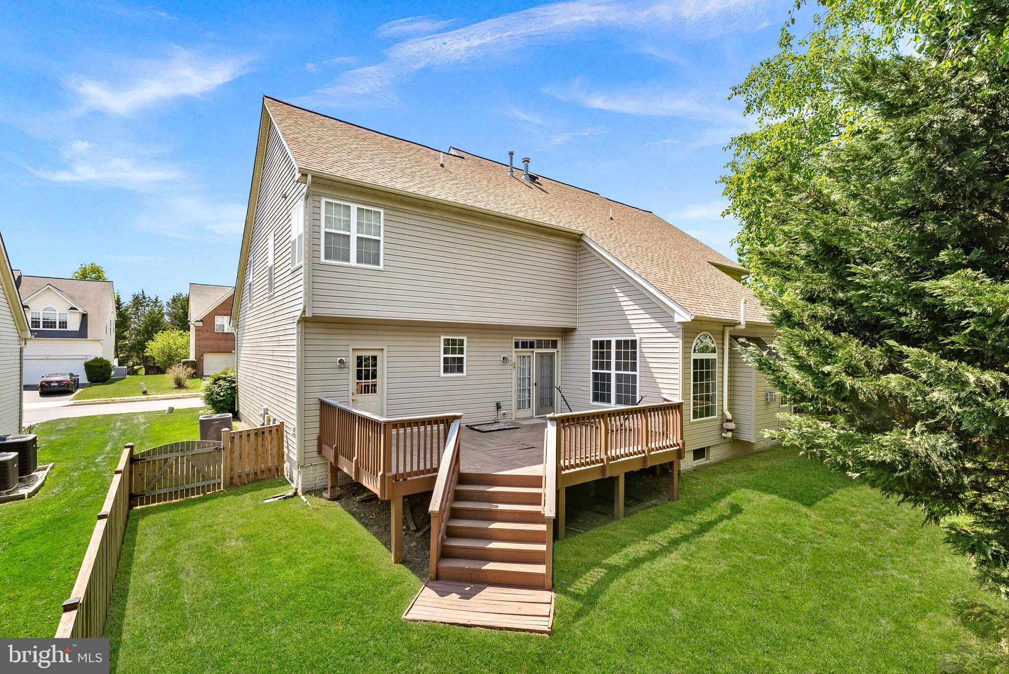 43294 RACHELLE ANN COURT