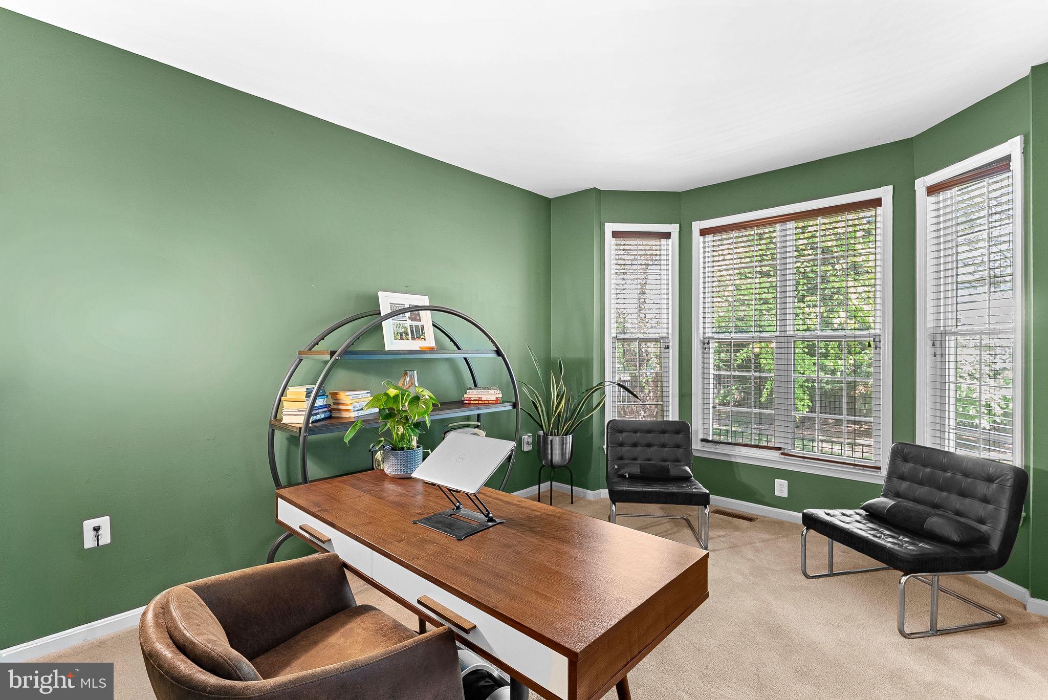 43294 RACHELLE ANN COURT