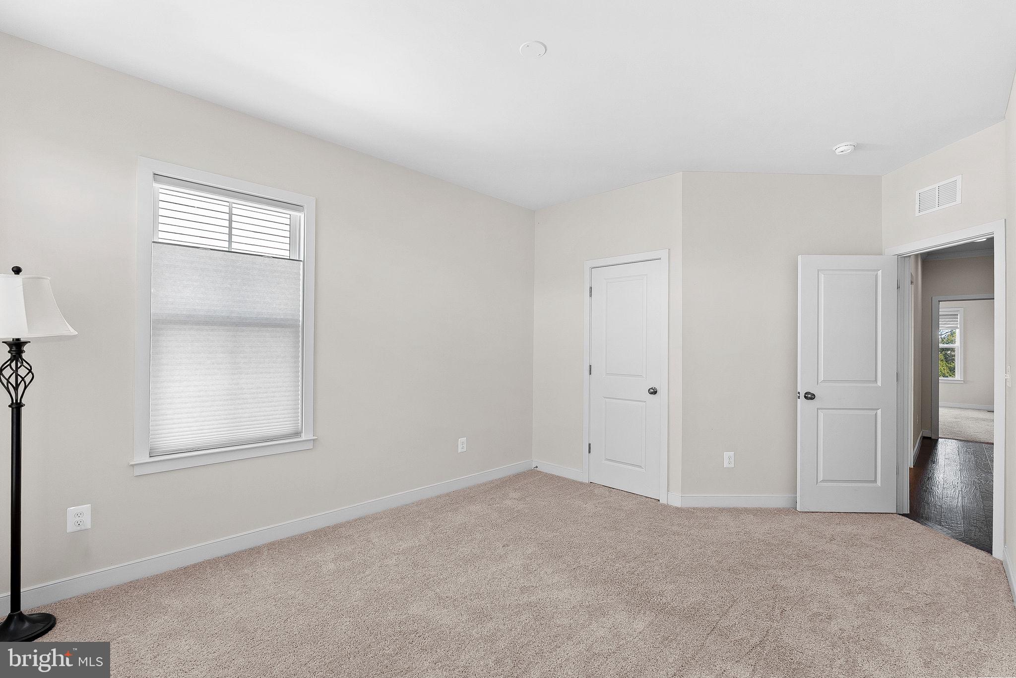 23104 SULLIVANS COVE SQUARE