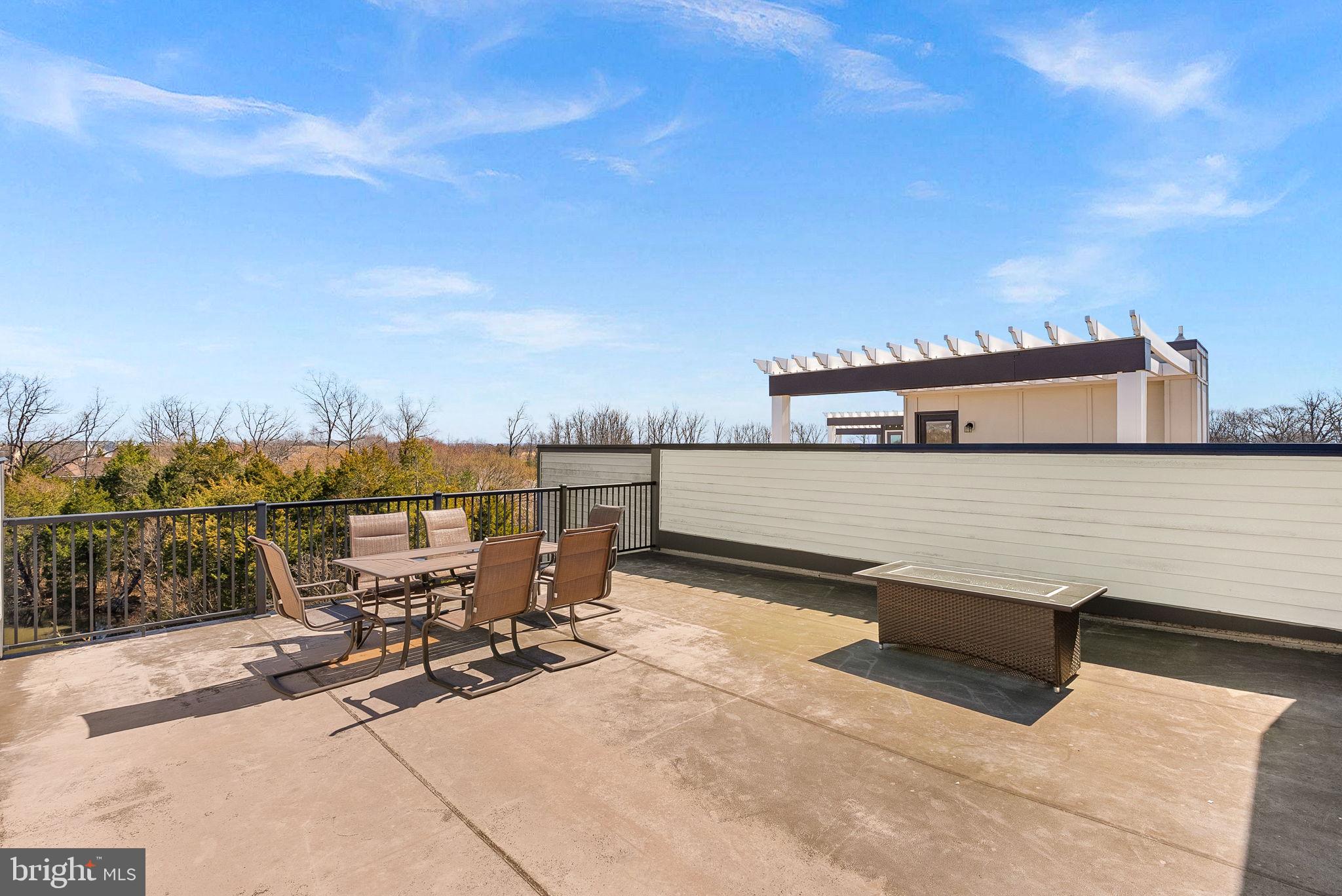23104 SULLIVANS COVE SQUARE