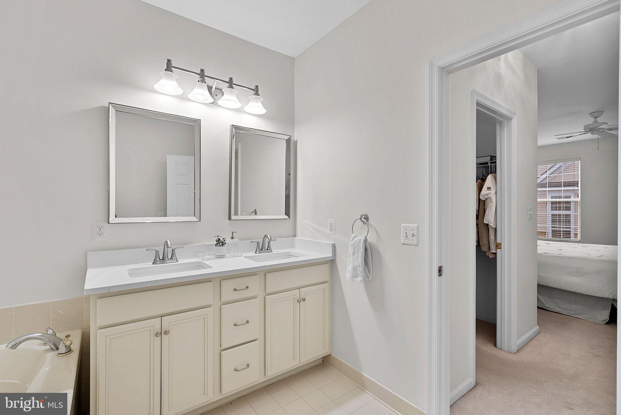 43890 HICKORY CORNER TERRACE 111