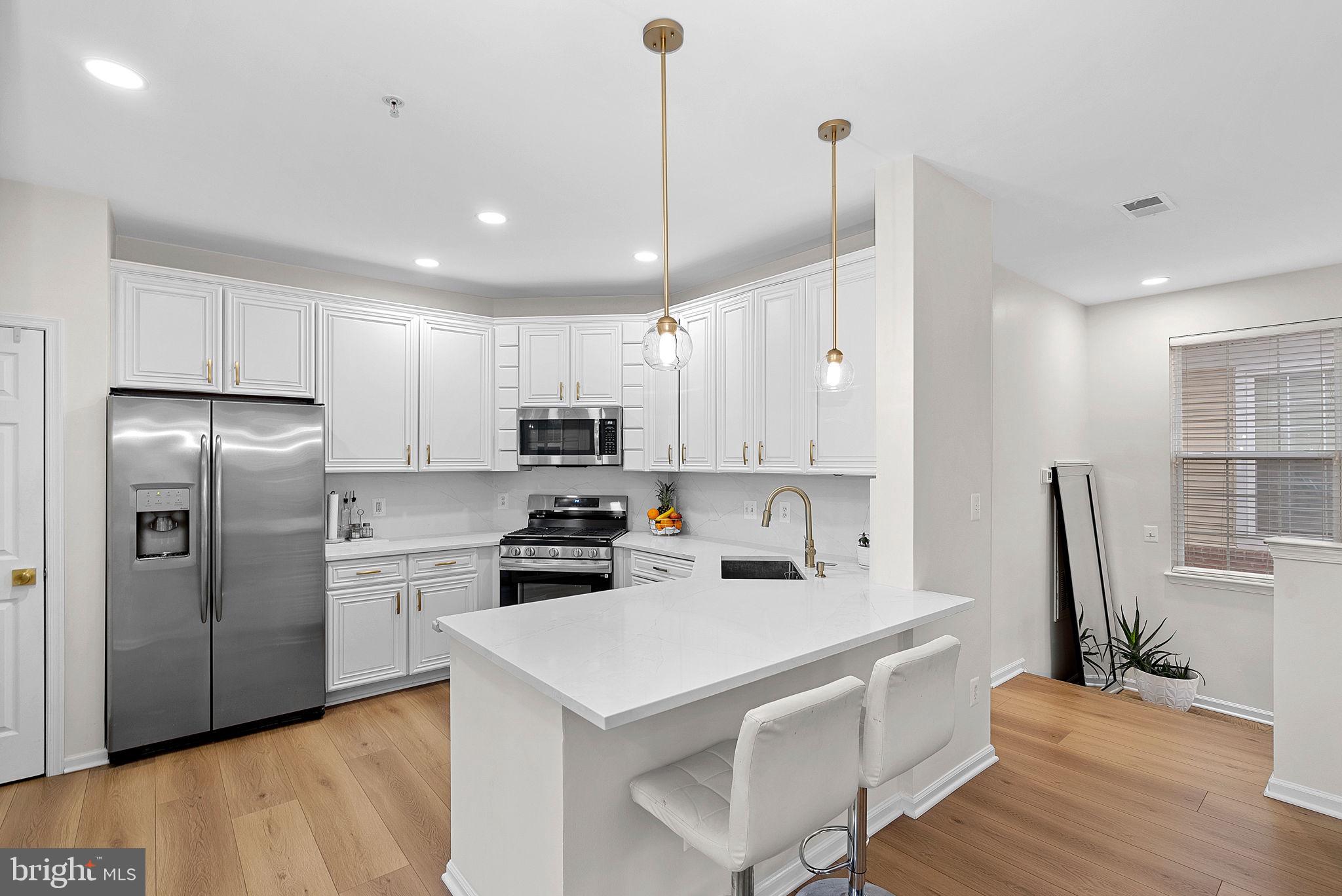 43890 HICKORY CORNER TERRACE 111