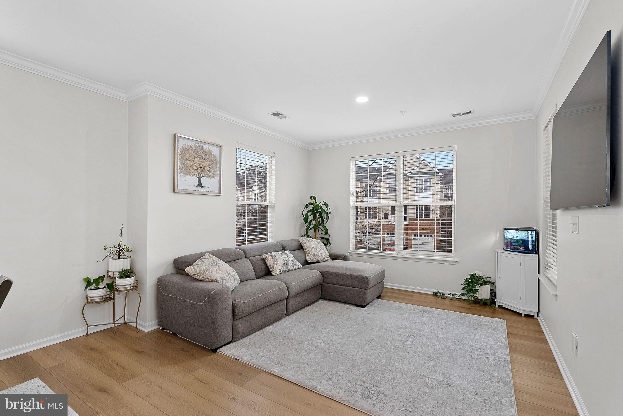 43890 HICKORY CORNER TERRACE 111