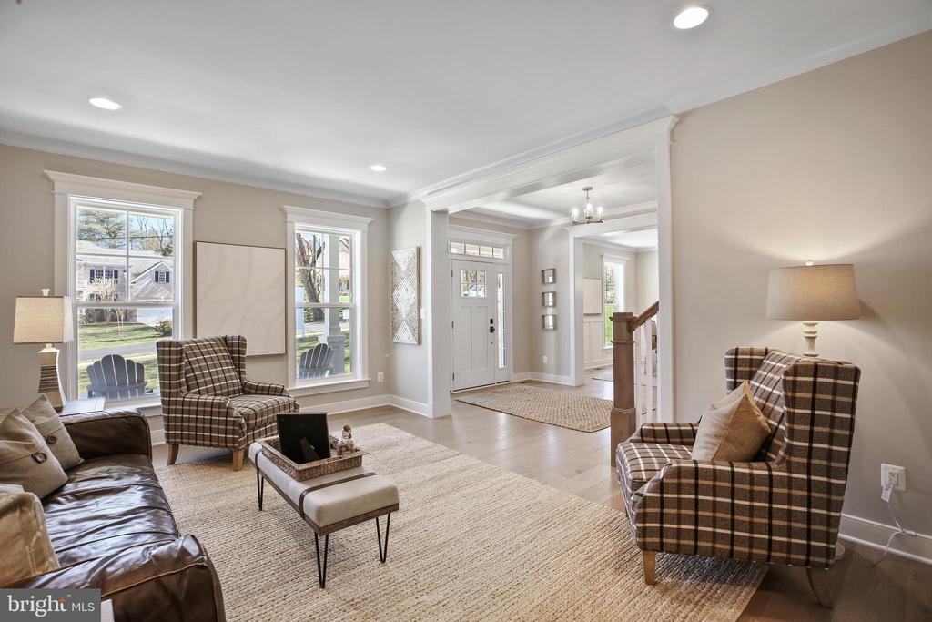 16043 KEYMER HILL COURT