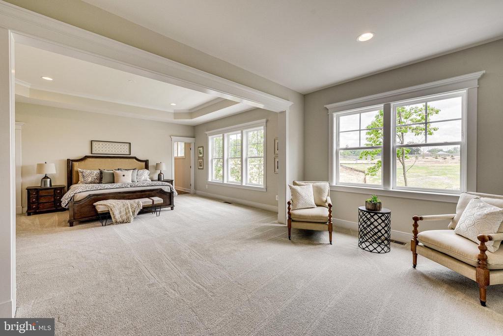 16043 KEYMER HILL COURT