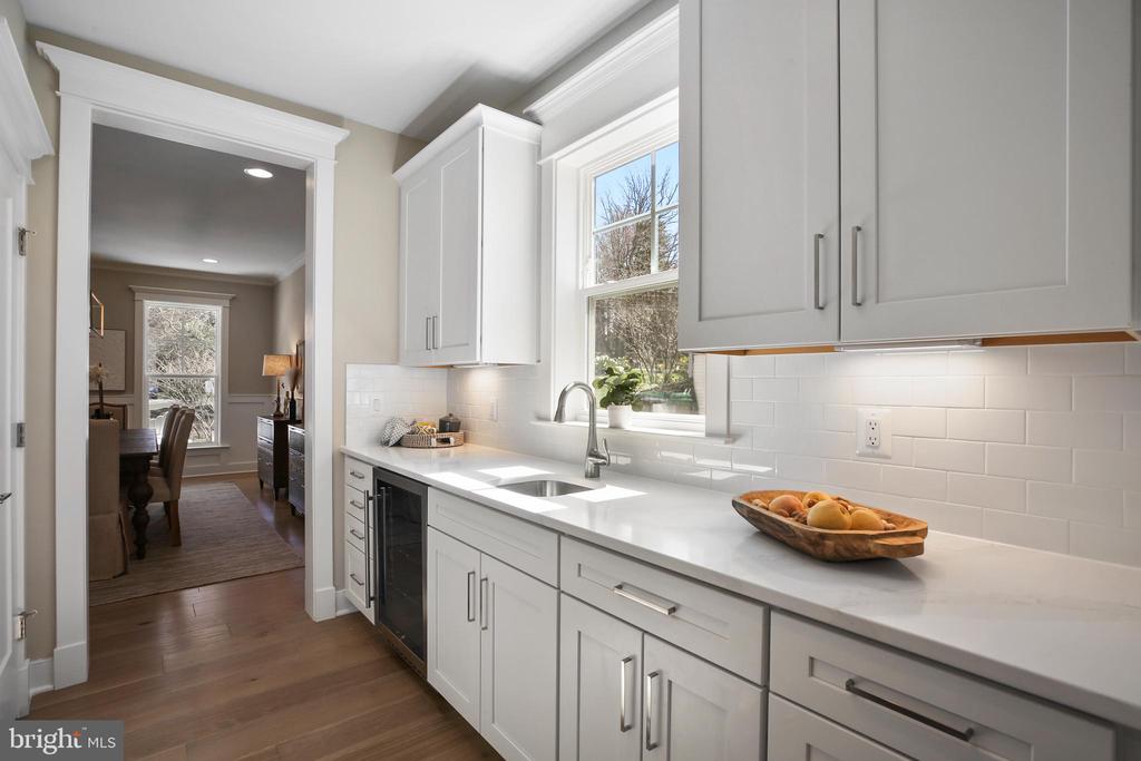 16043 KEYMER HILL COURT