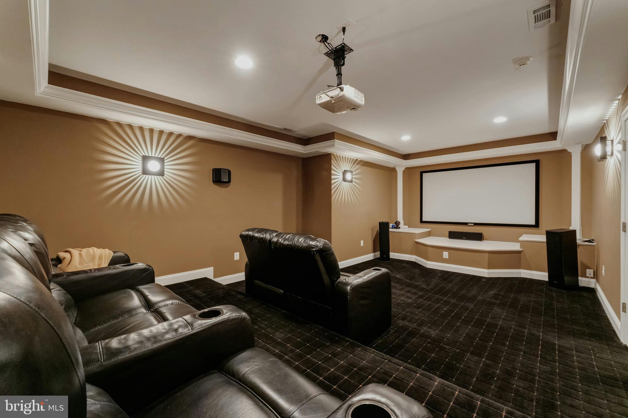 20258 KENTUCKY OAKS COURT