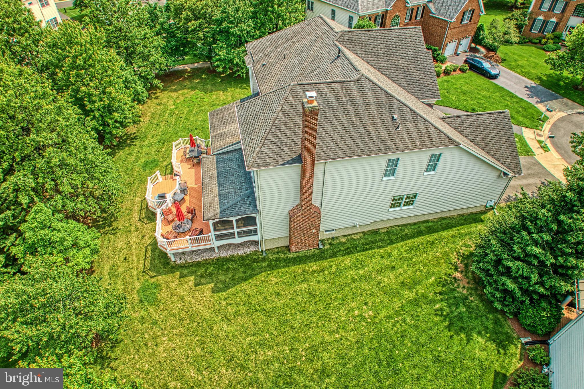 20258 KENTUCKY OAKS COURT