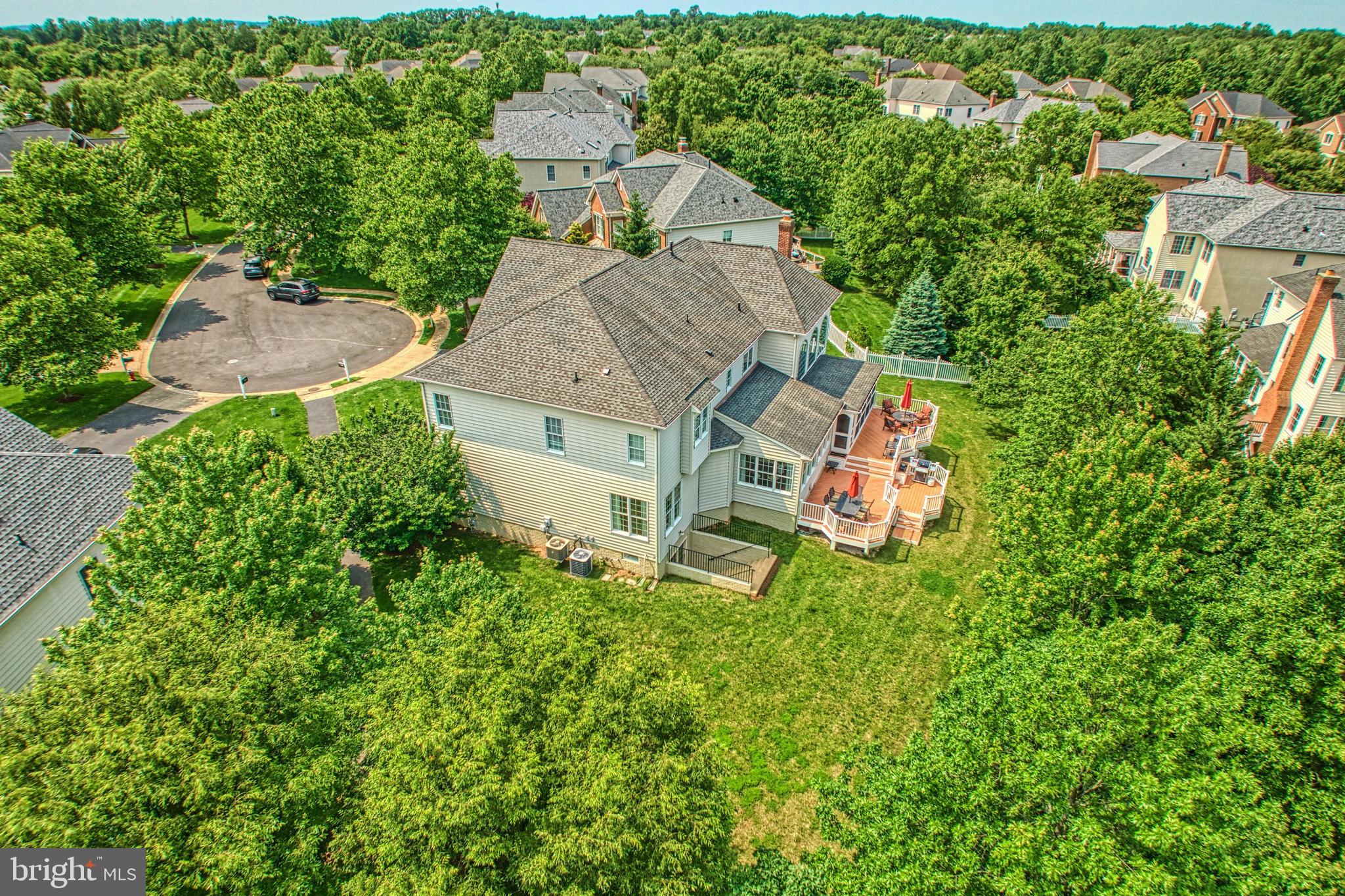 20258 KENTUCKY OAKS COURT