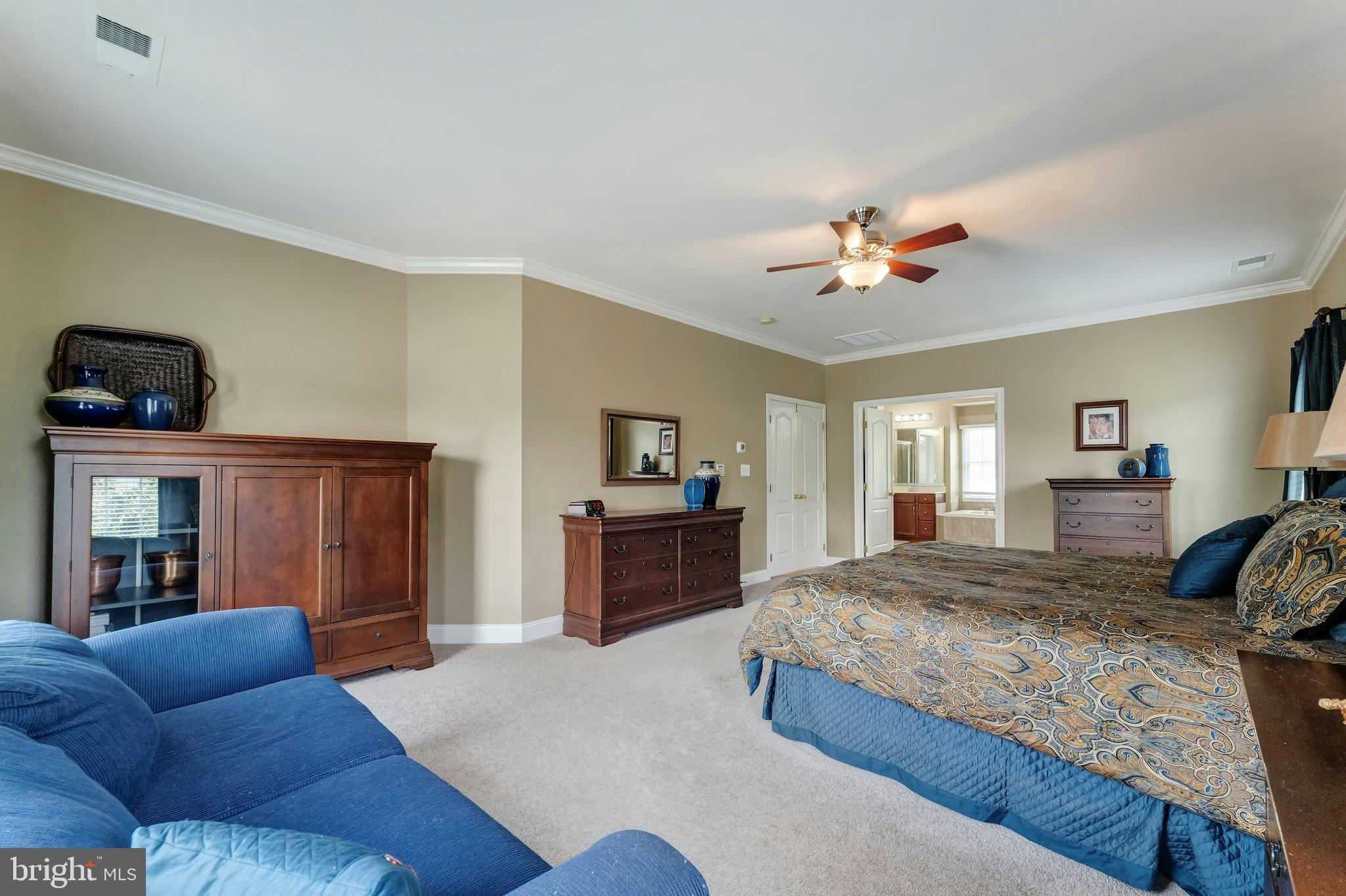 20258 KENTUCKY OAKS COURT