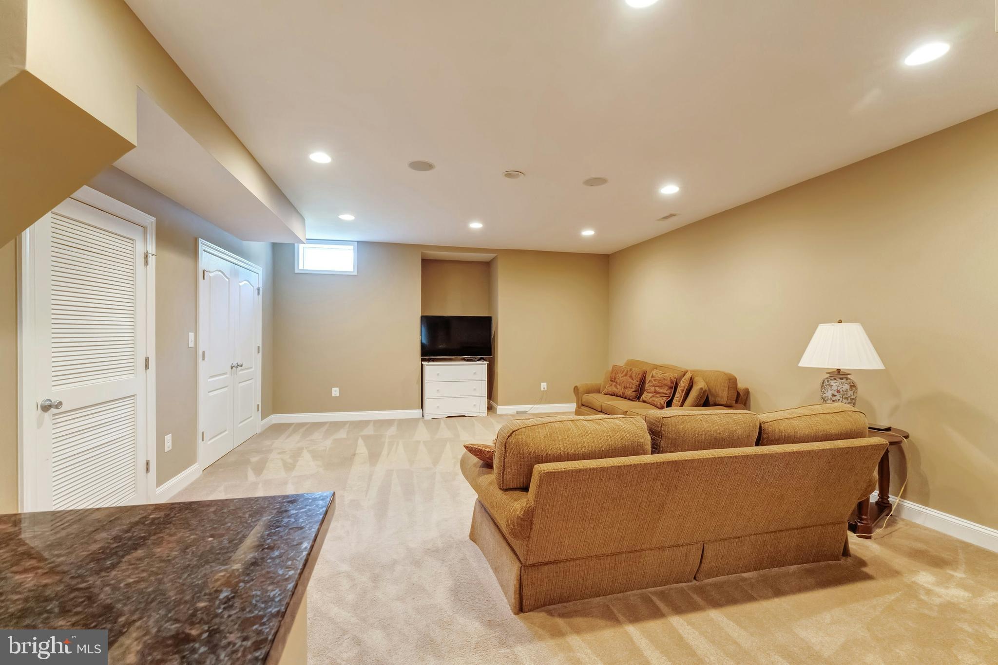 20258 KENTUCKY OAKS COURT