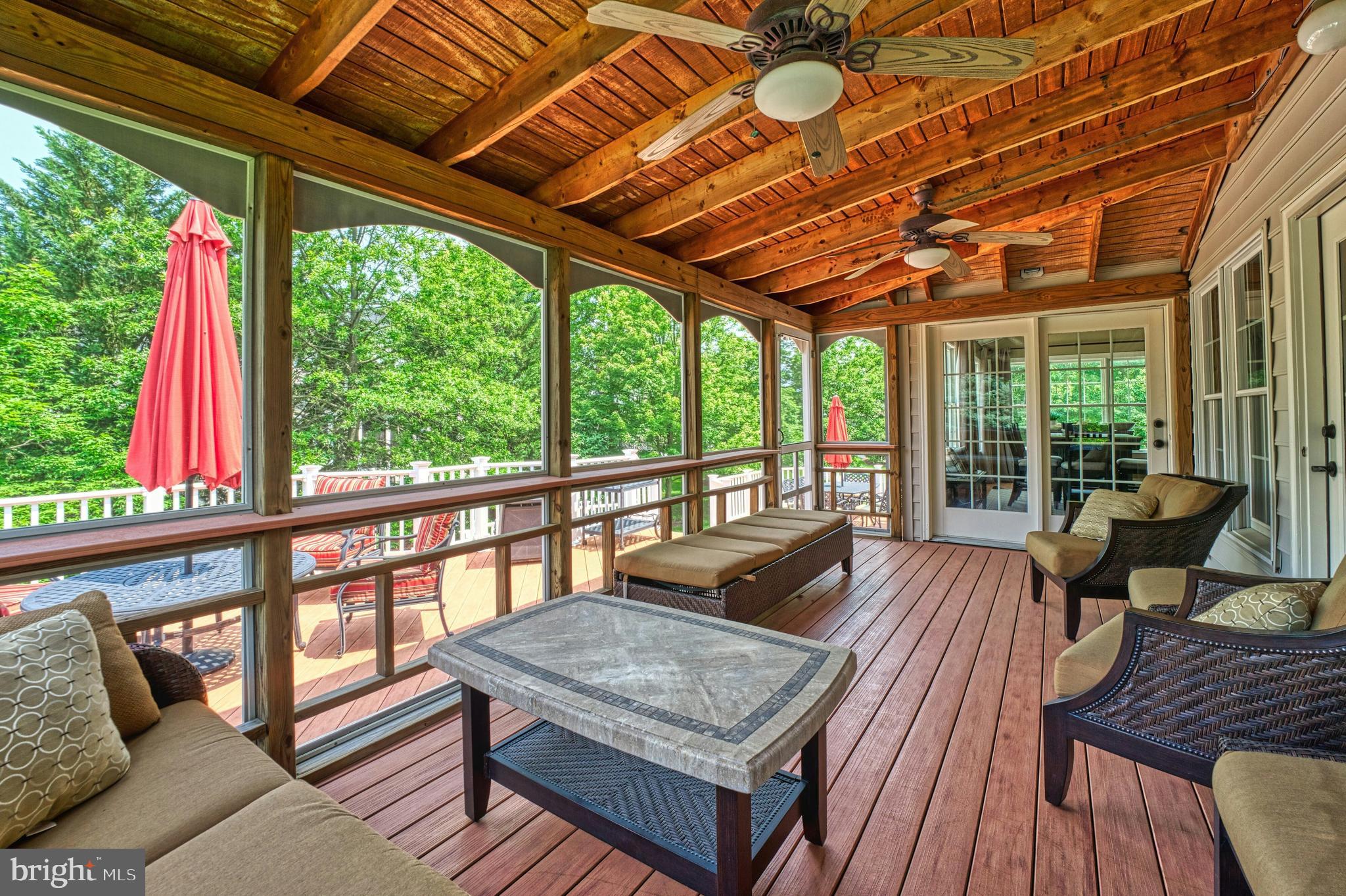 20258 KENTUCKY OAKS COURT