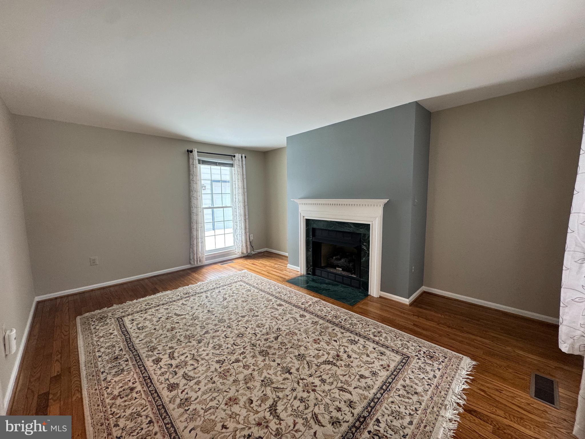 15 LINDEN HILL WAY SW