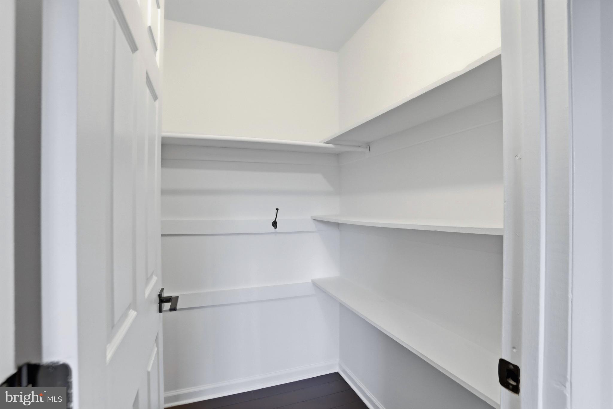 141 N FILLMORE AVENUE N 10